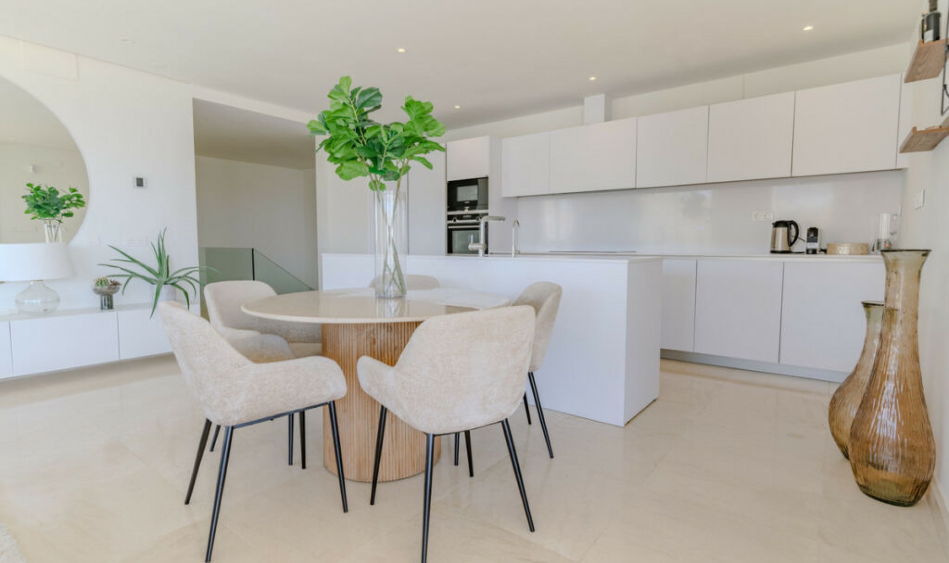 Resale - Apartment -
Nueva Andalucía