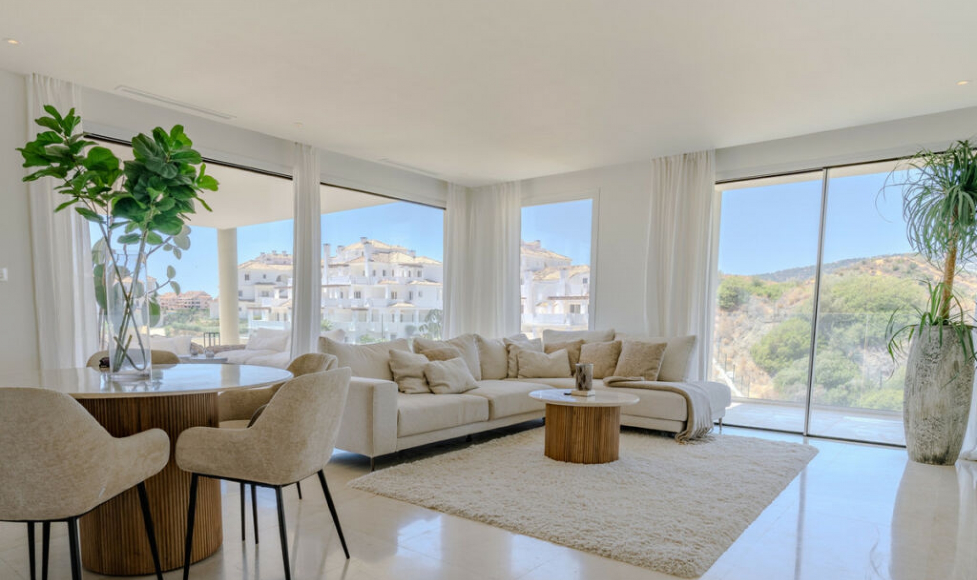 Resale - Apartment -
Nueva Andalucía