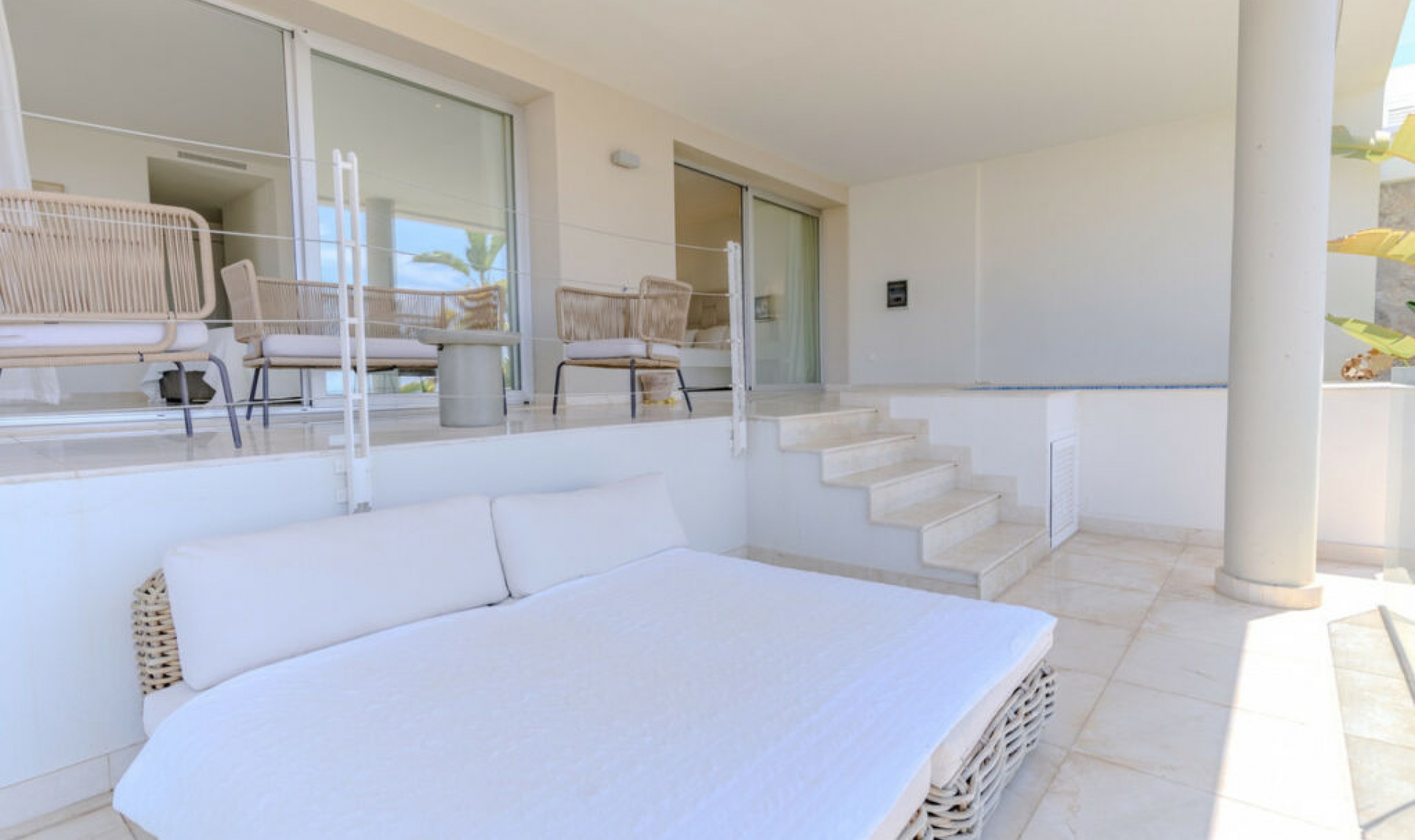 Resale - Apartment -
Nueva Andalucía