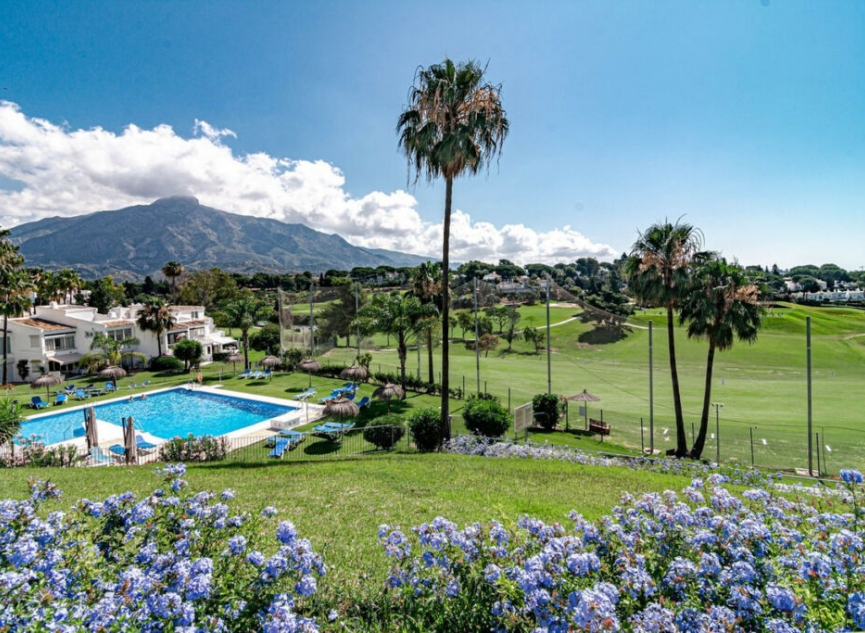 Resale - Apartment -
Nueva Andalucía