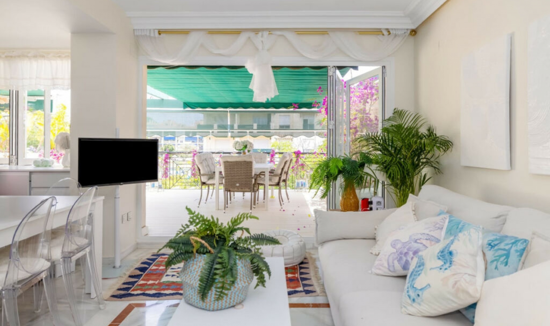 Resale - Apartment -
Nueva Andalucía