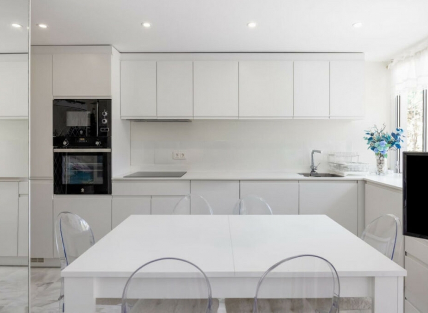 Resale - Apartment -
Nueva Andalucía