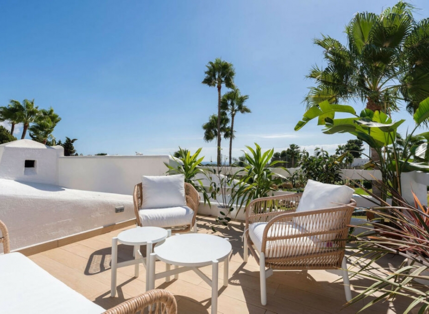 Resale - Apartment -
Nueva Andalucía