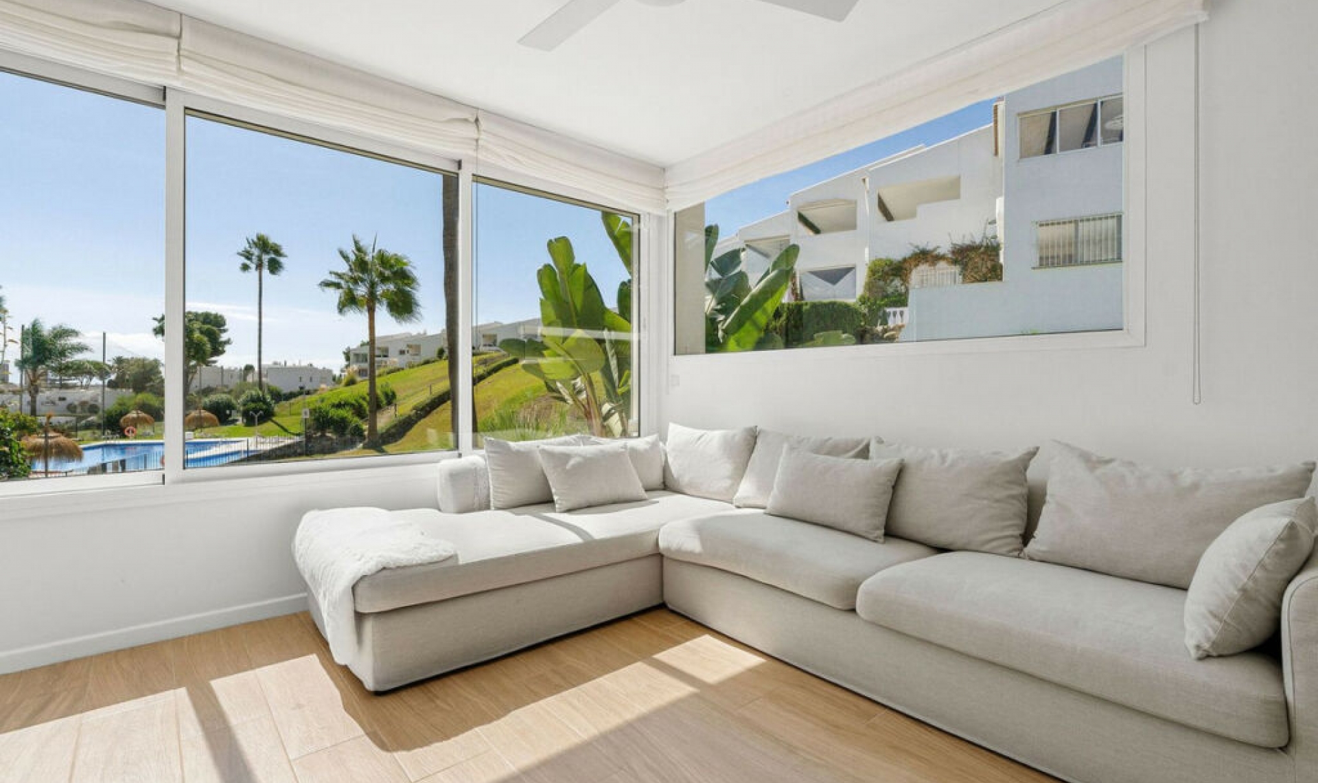 Resale - Apartment -
Nueva Andalucía