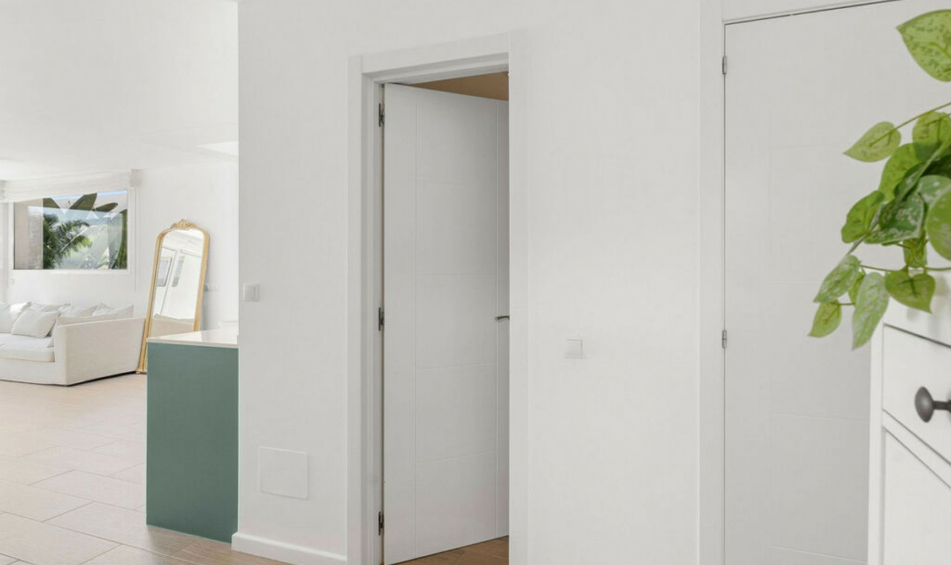 Resale - Apartment -
Nueva Andalucía