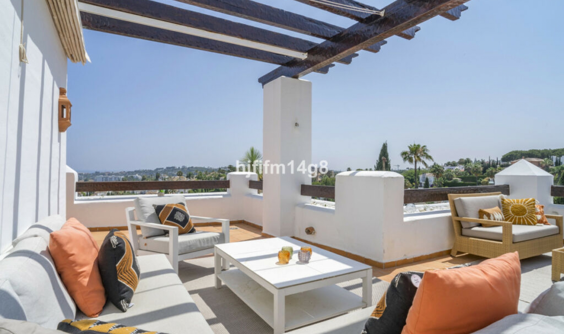 Resale - Apartment -
Nueva Andalucía