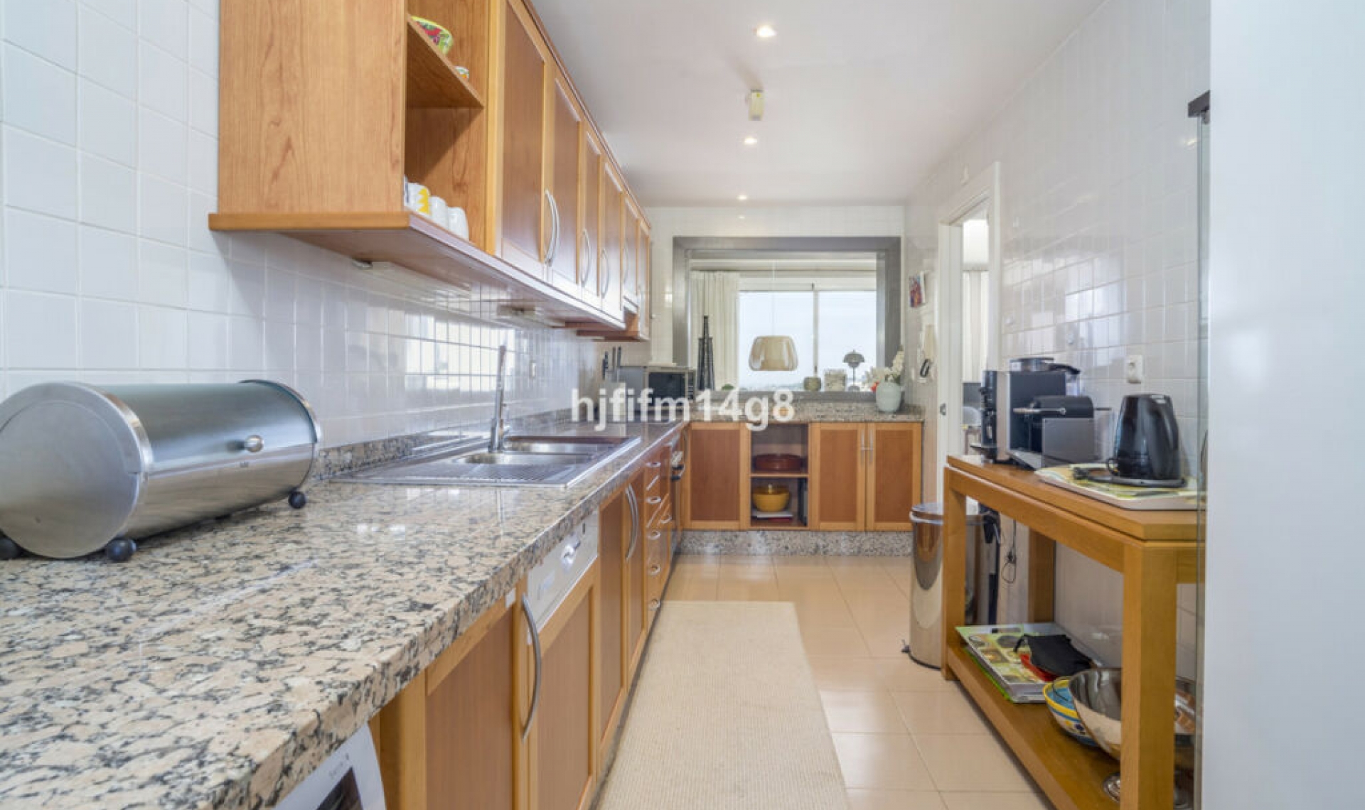 Resale - Apartment -
Nueva Andalucía