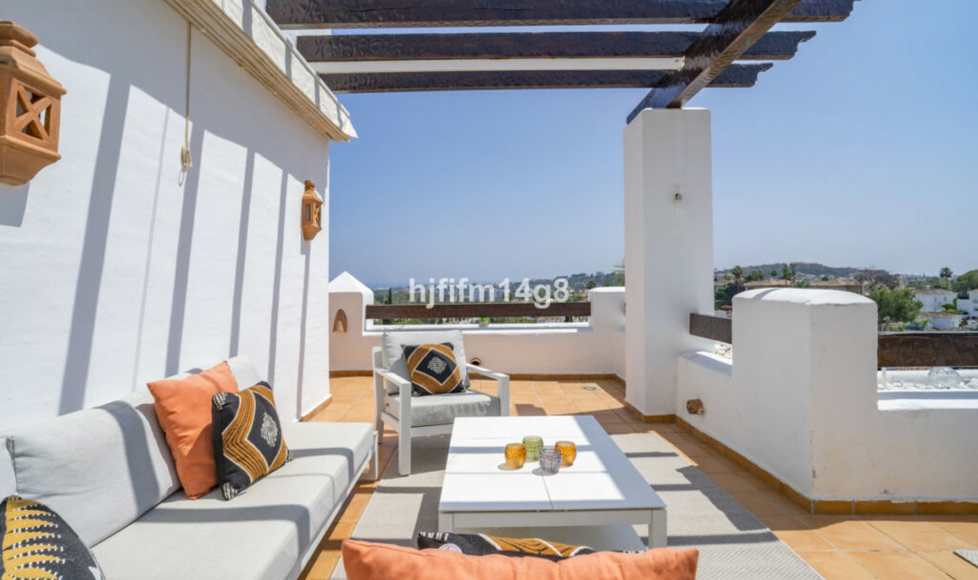 Resale - Apartment -
Nueva Andalucía