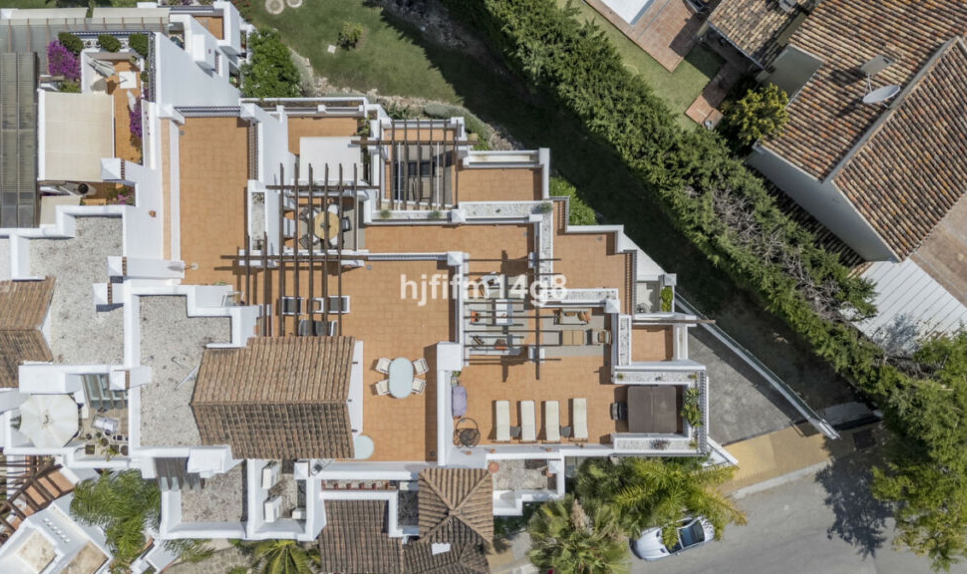 Resale - Apartment -
Nueva Andalucía