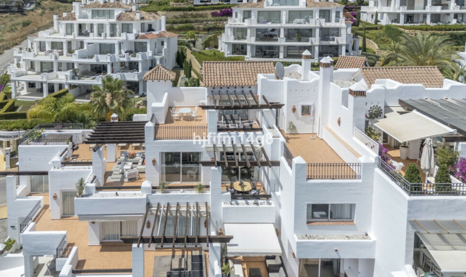 Resale - Apartment -
Nueva Andalucía