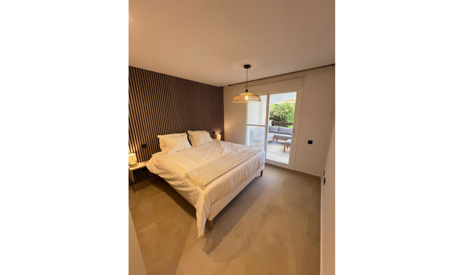 Resale - Apartment -
Nueva Andalucía