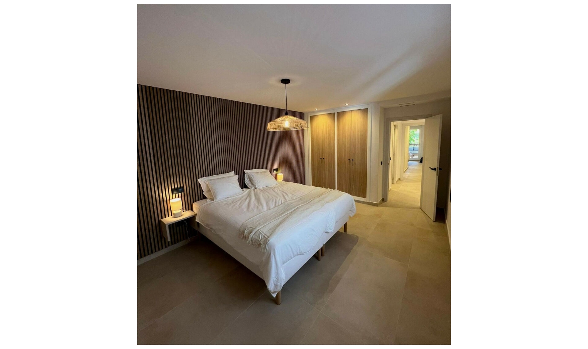 Resale - Apartment -
Nueva Andalucía