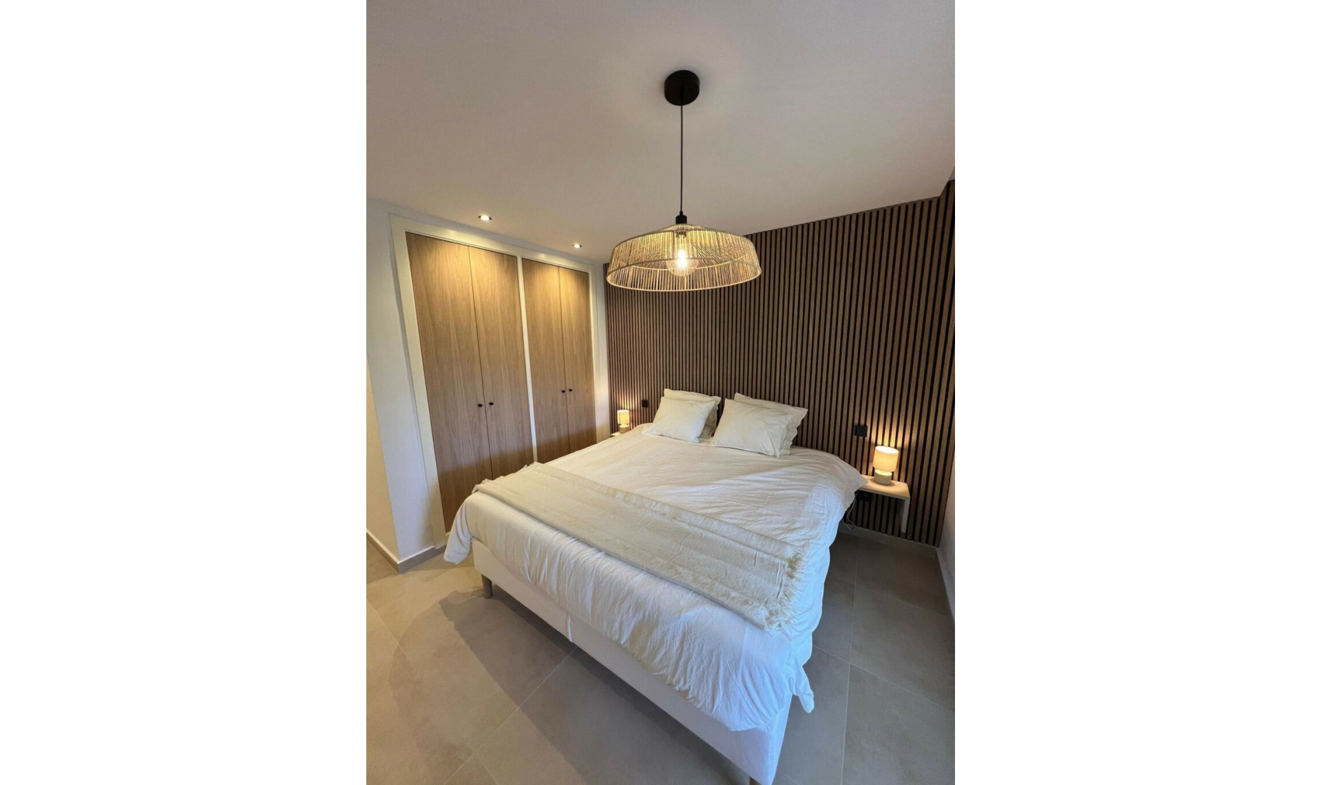 Resale - Apartment -
Nueva Andalucía