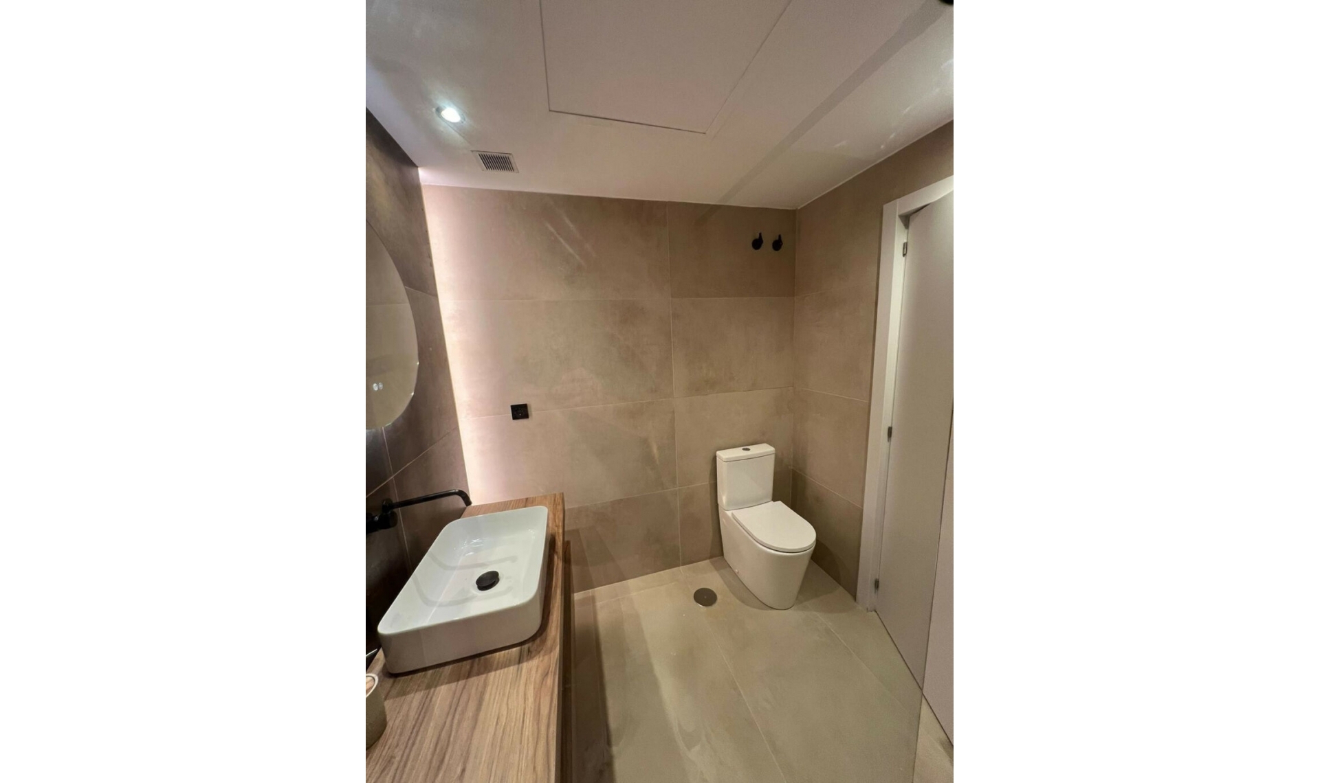 Resale - Apartment -
Nueva Andalucía