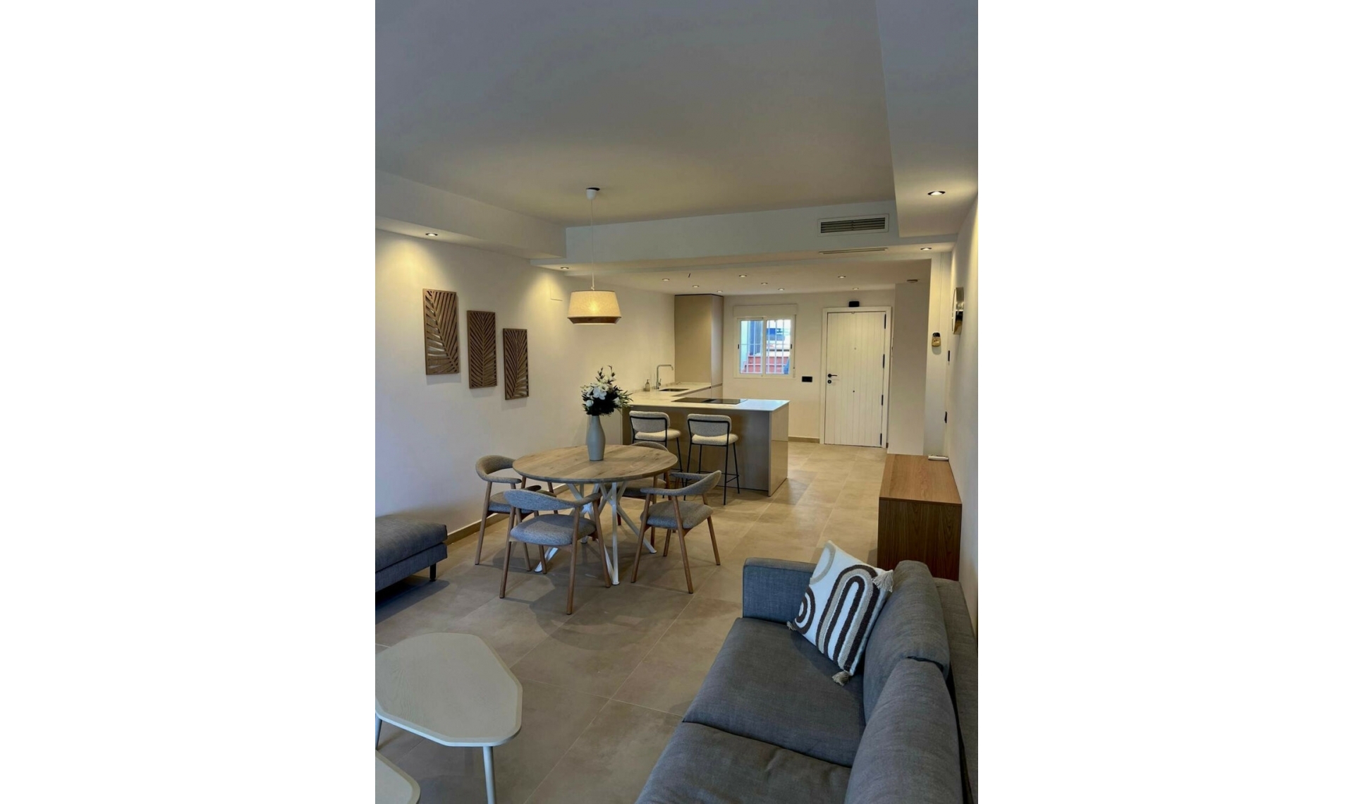 Resale - Apartment -
Nueva Andalucía