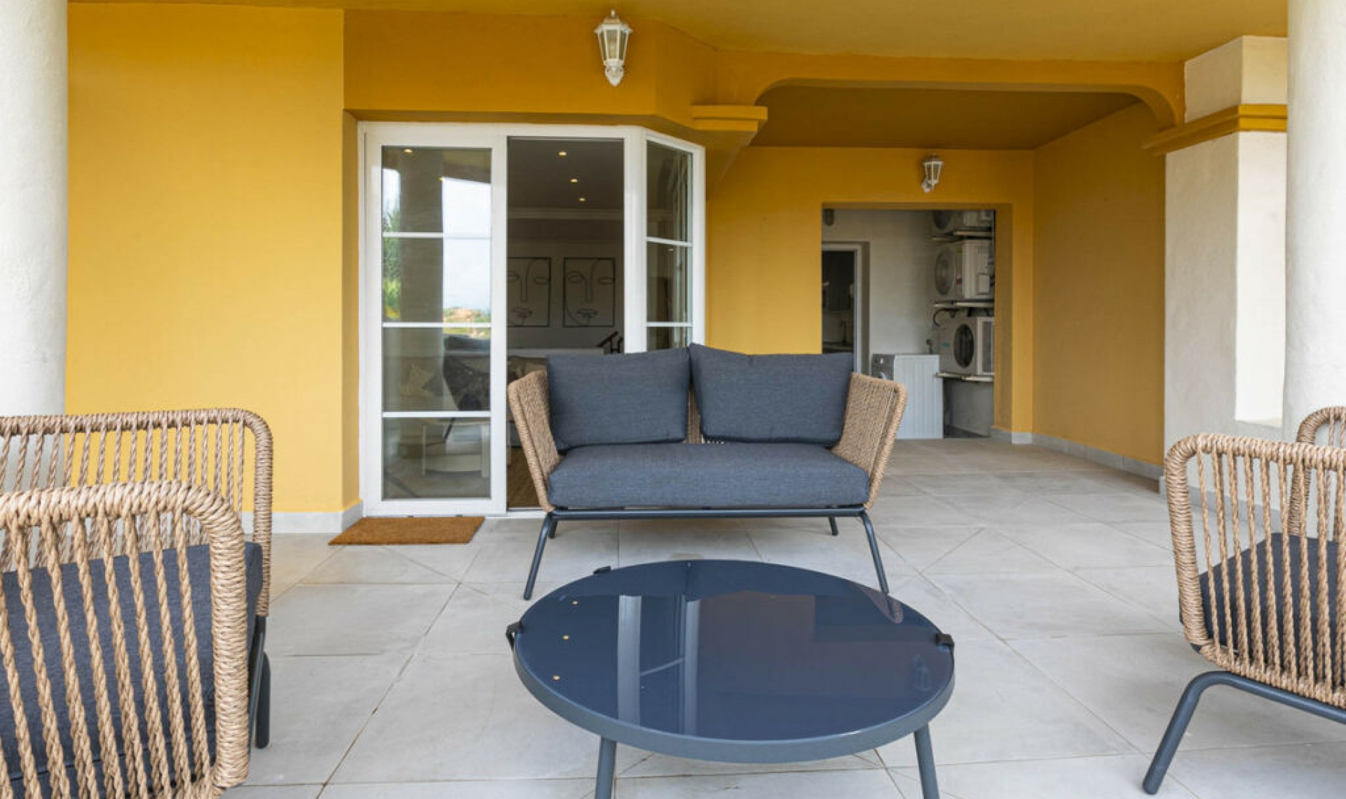 Resale - Apartment -
Nueva Andalucía