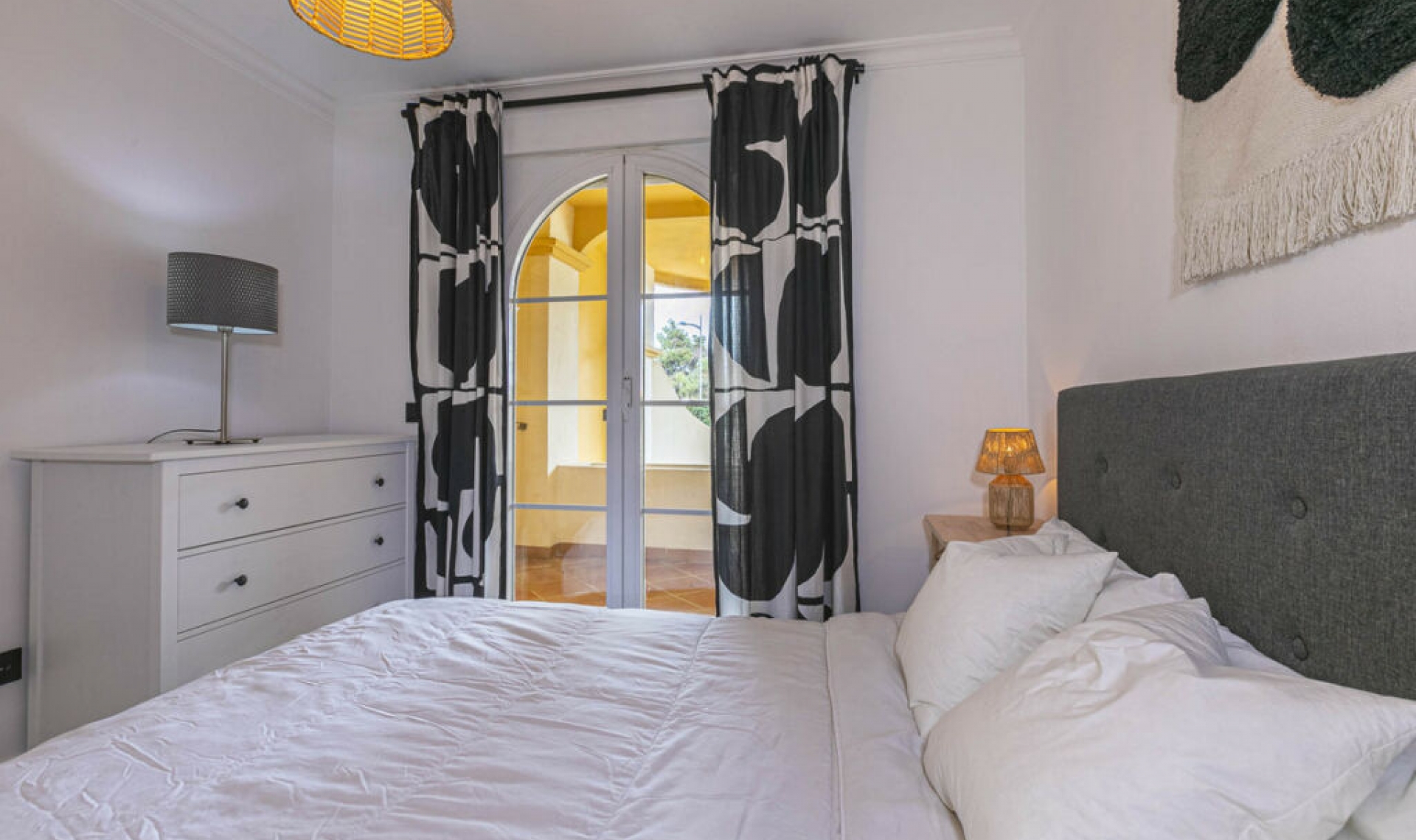 Resale - Apartment -
Nueva Andalucía