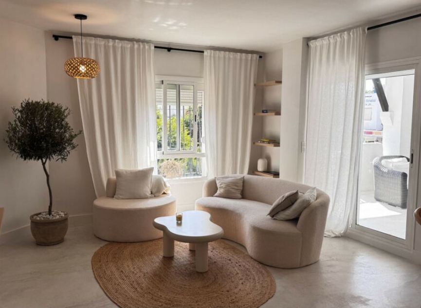 Resale - Apartment -
Nueva Andalucía