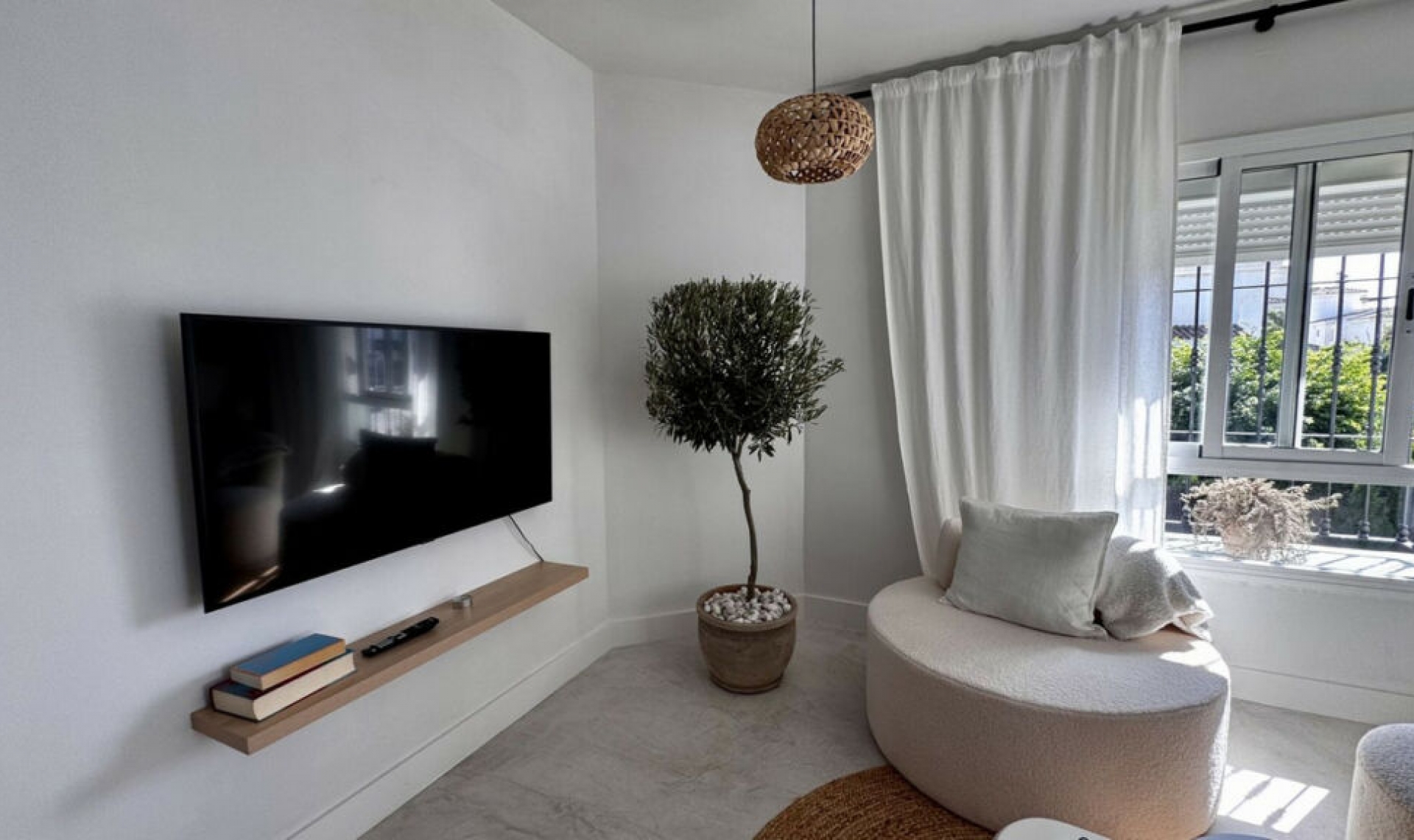 Resale - Apartment -
Nueva Andalucía