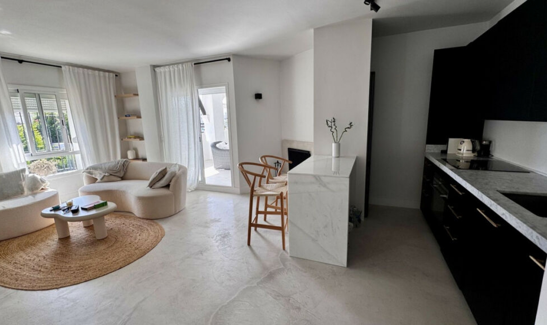Resale - Apartment -
Nueva Andalucía