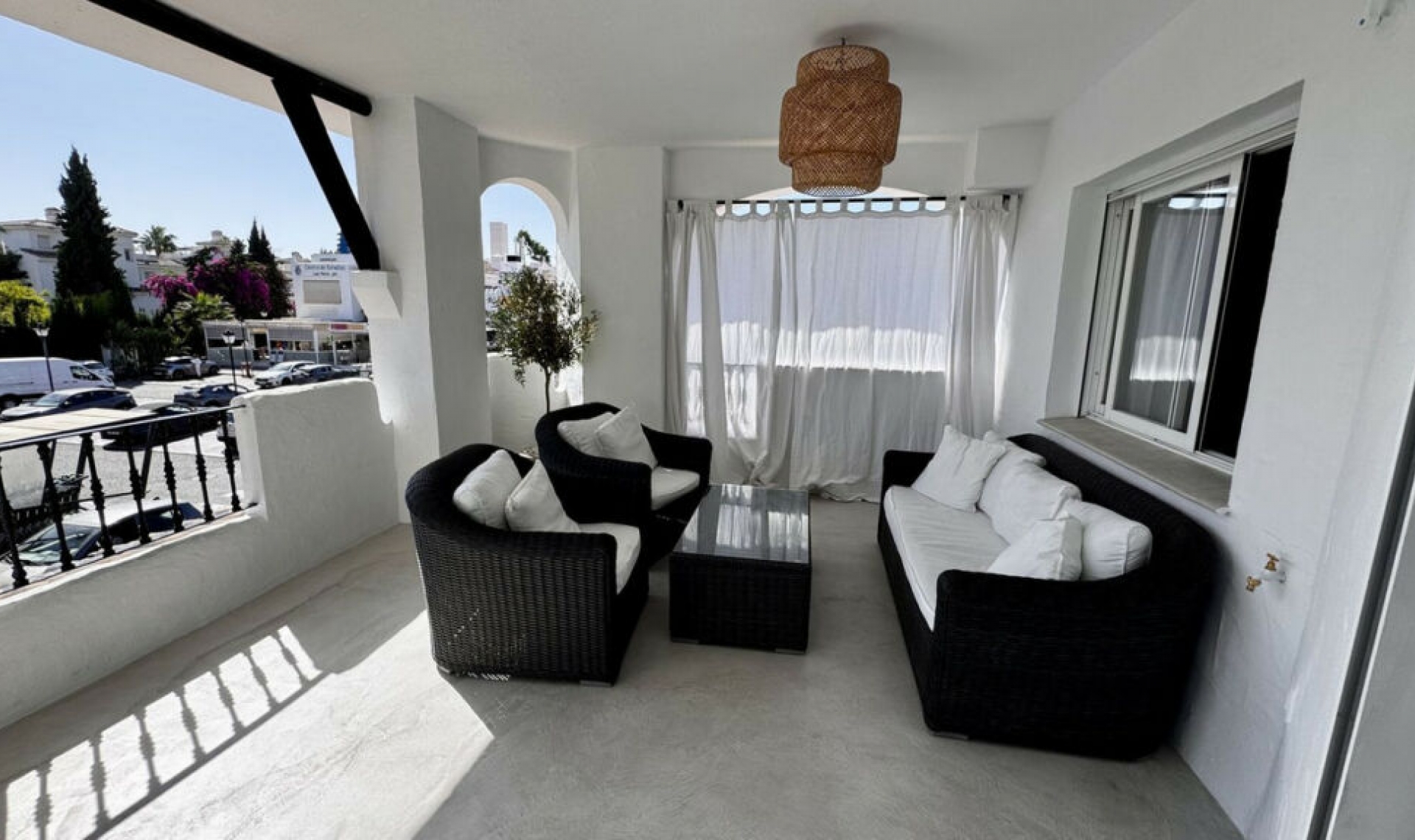 Resale - Apartment -
Nueva Andalucía