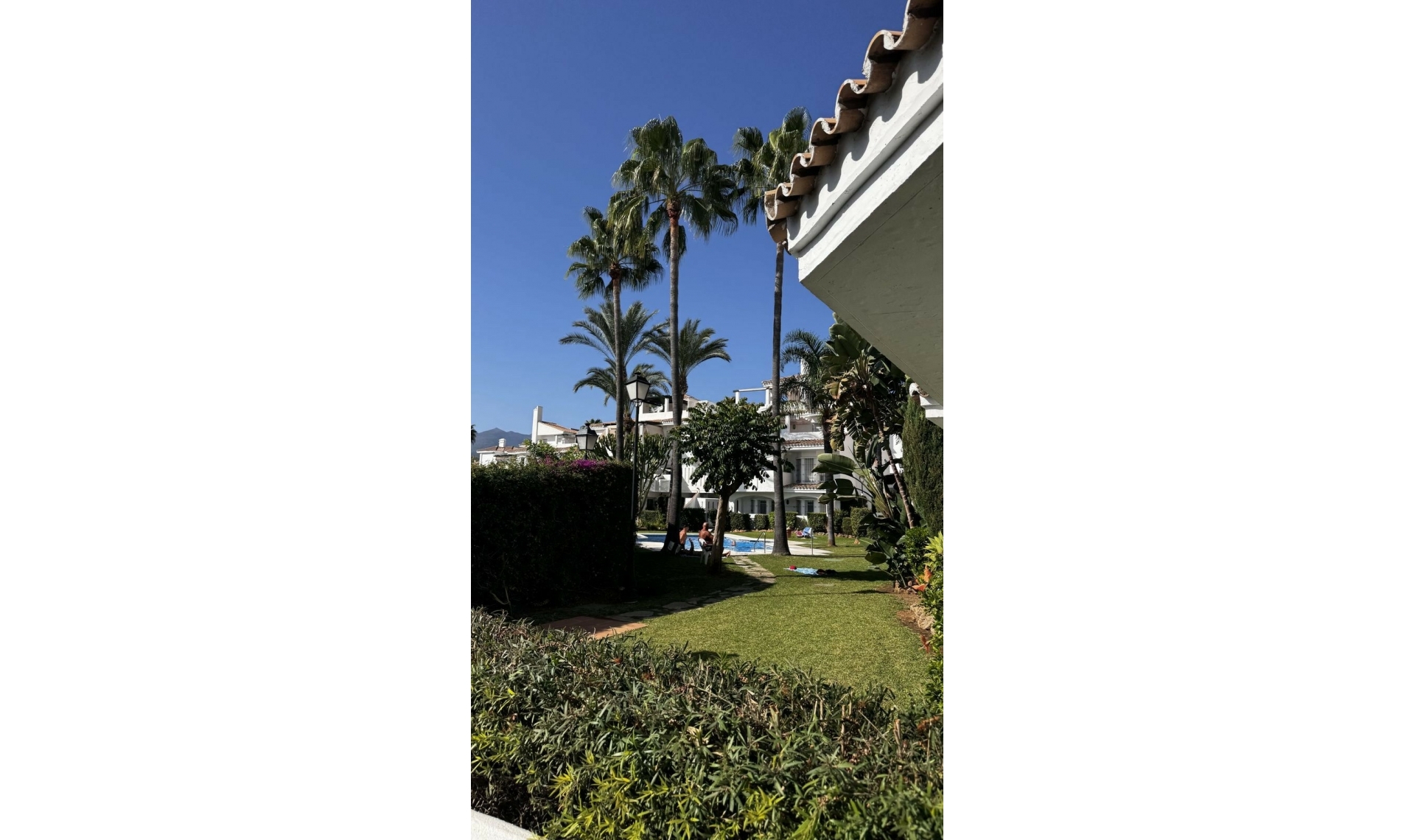 Resale - Apartment -
Nueva Andalucía