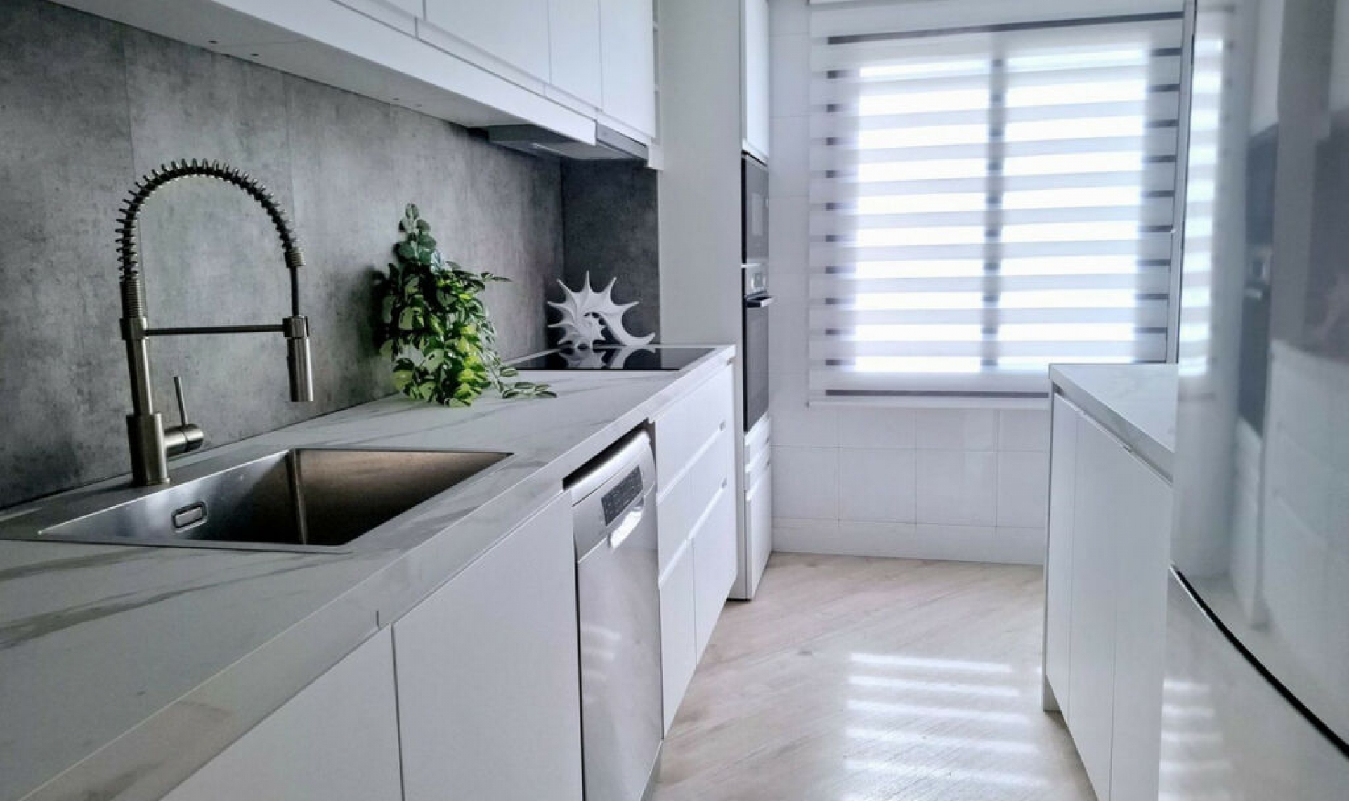 Resale - Apartment -
Nueva Andalucía