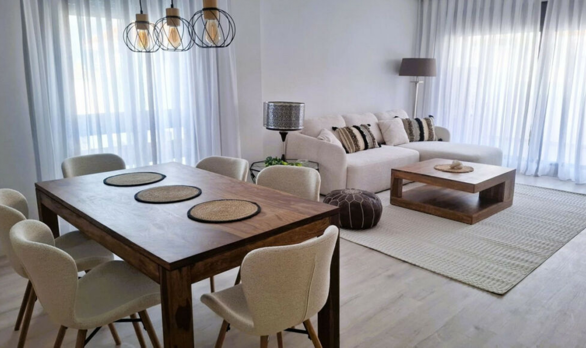 Resale - Apartment -
Nueva Andalucía