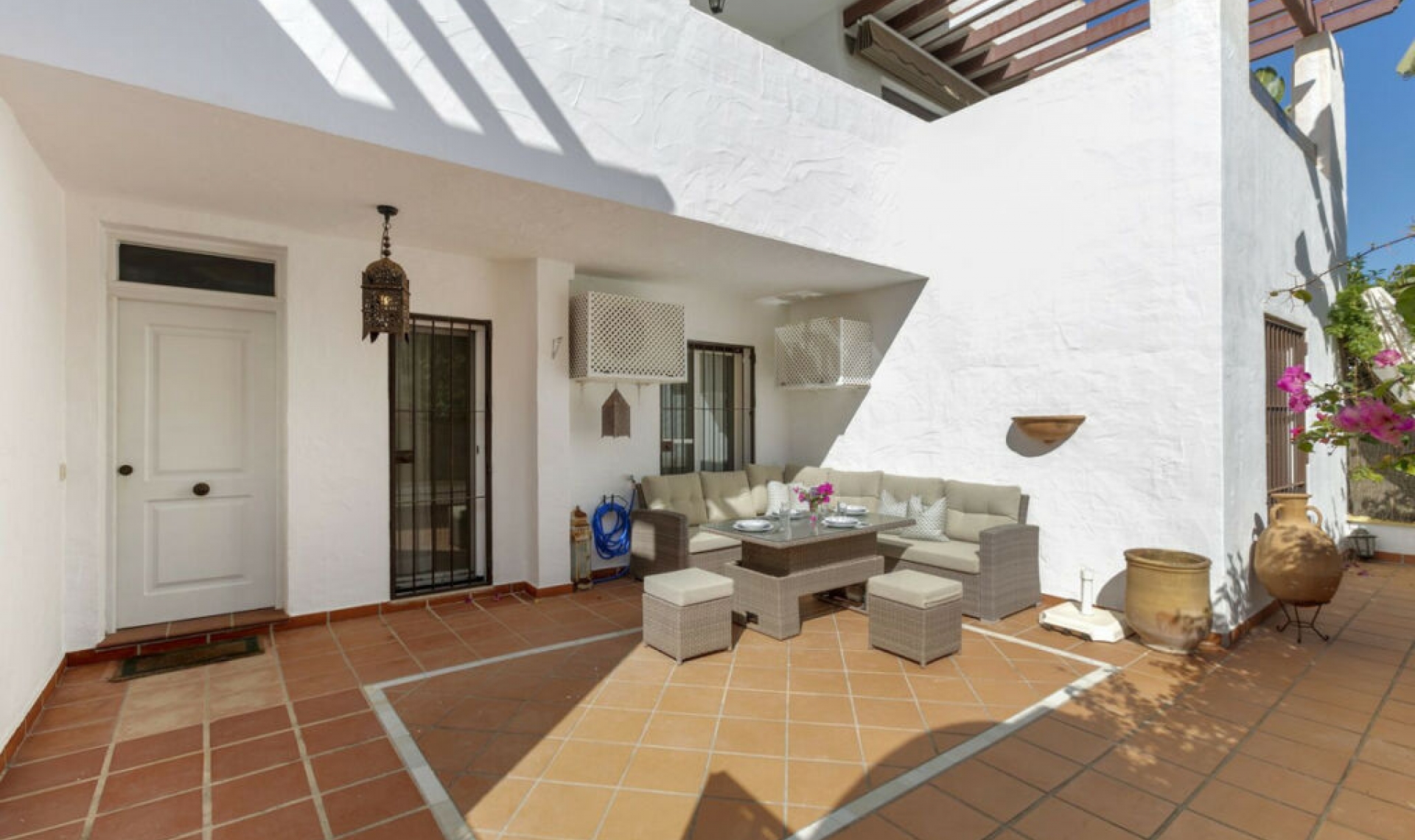 Resale - Apartment -
Nueva Andalucía