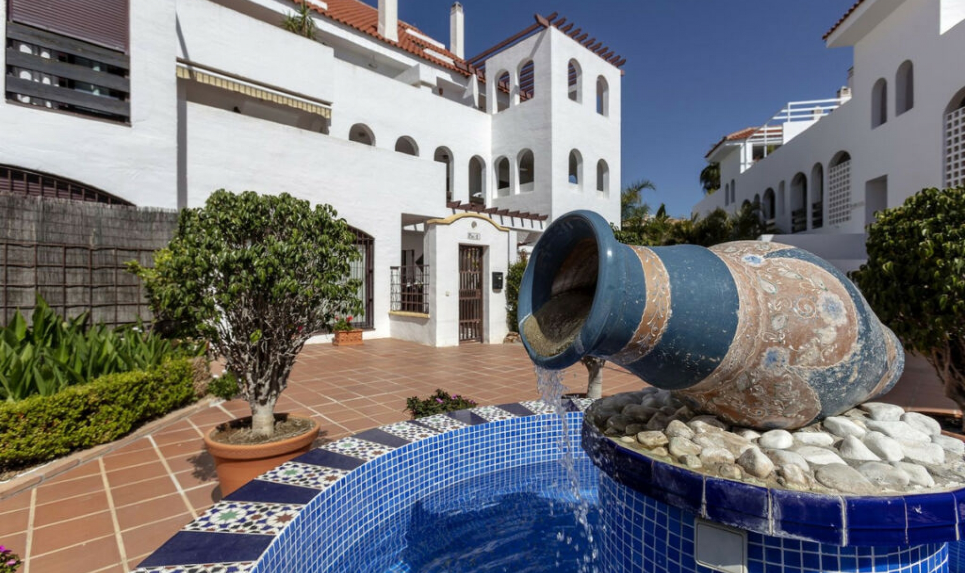 Resale - Apartment -
Nueva Andalucía