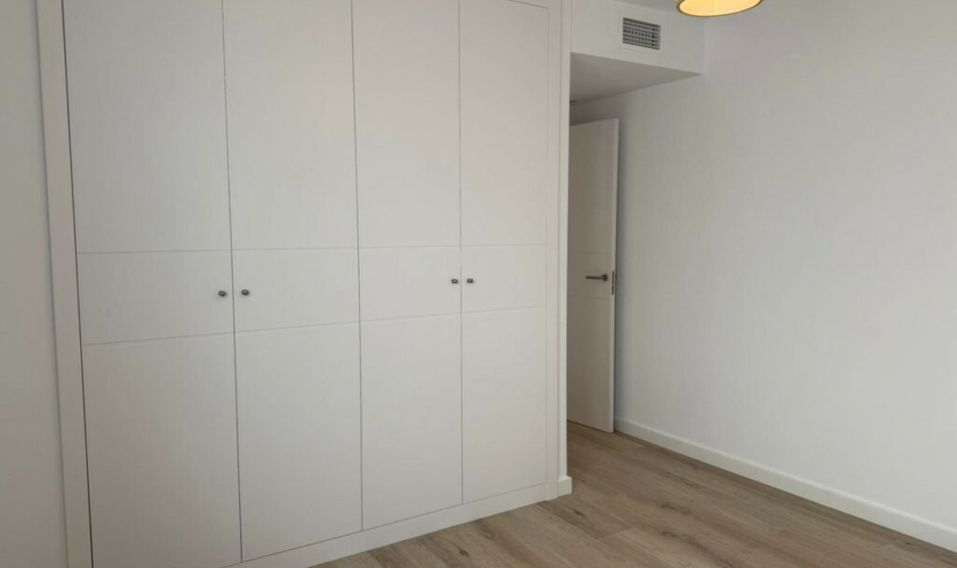 Resale - Apartment -
Nueva Andalucía