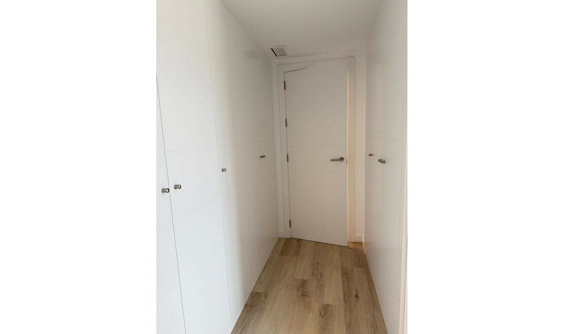 Resale - Apartment -
Nueva Andalucía