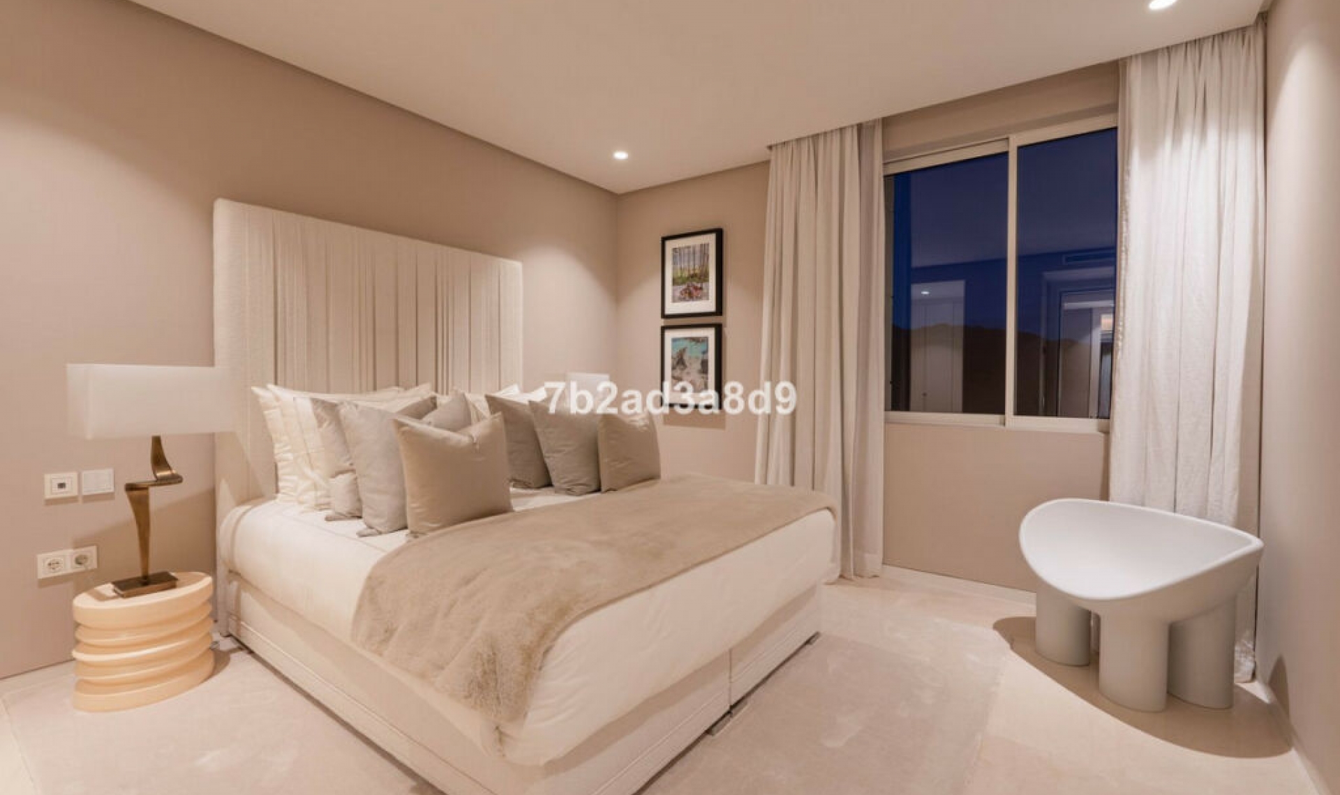 Resale - Apartment -
Ojén