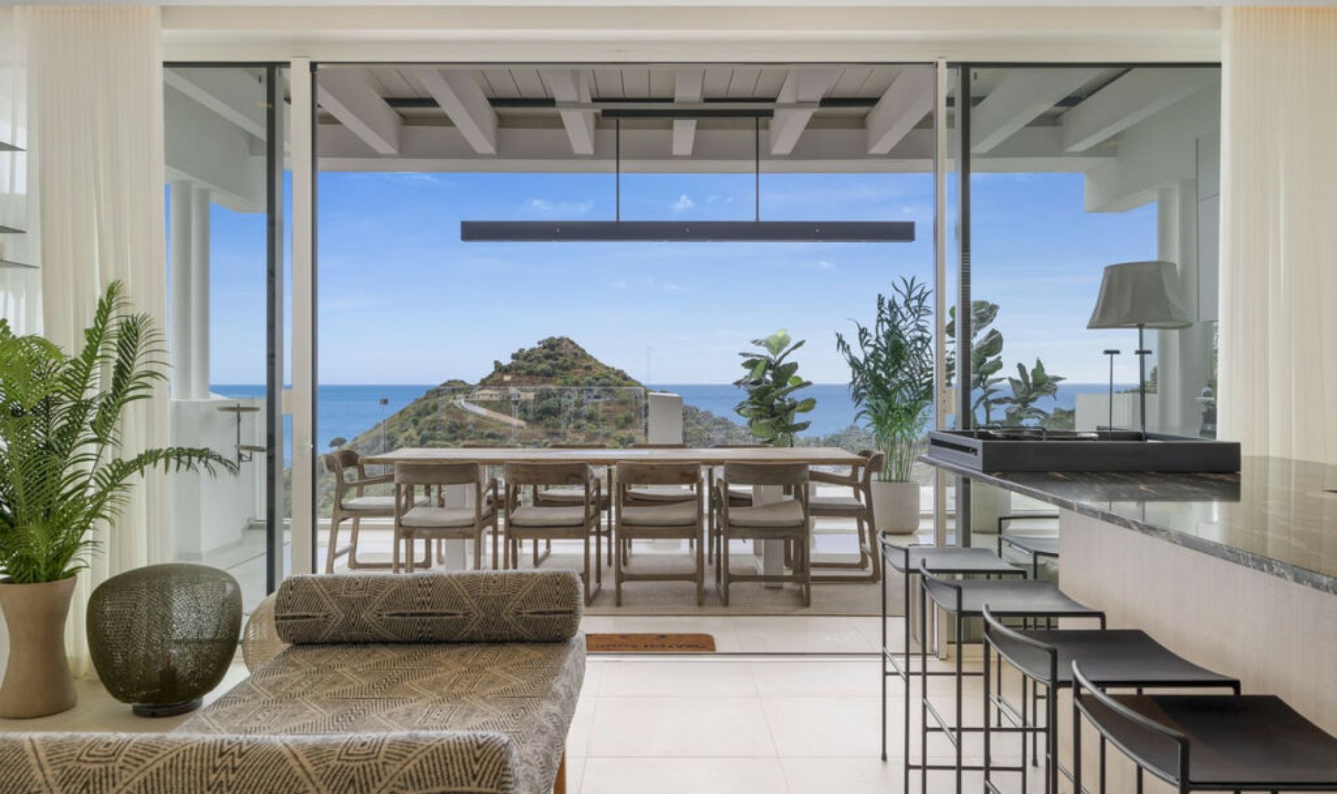 Resale - Apartment -
Ojén