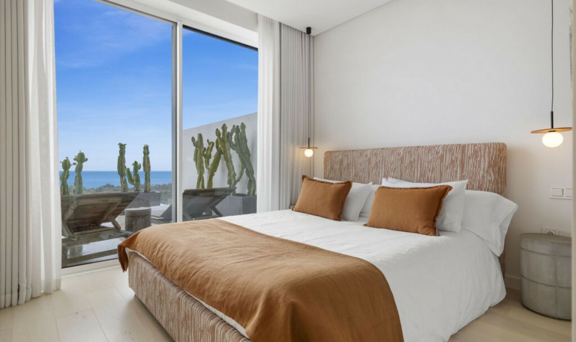 Resale - Apartment -
Ojén