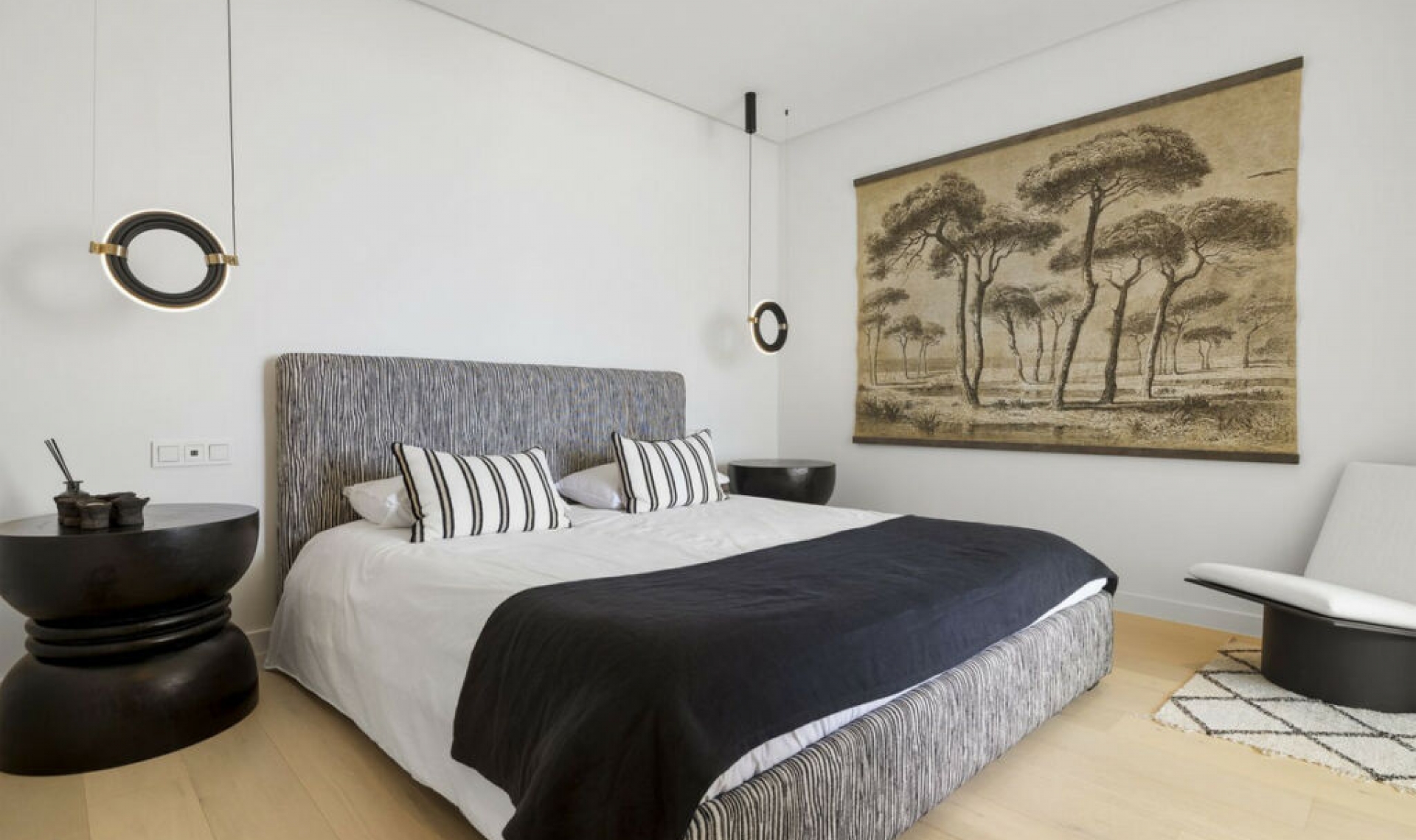 Resale - Apartment -
Ojén