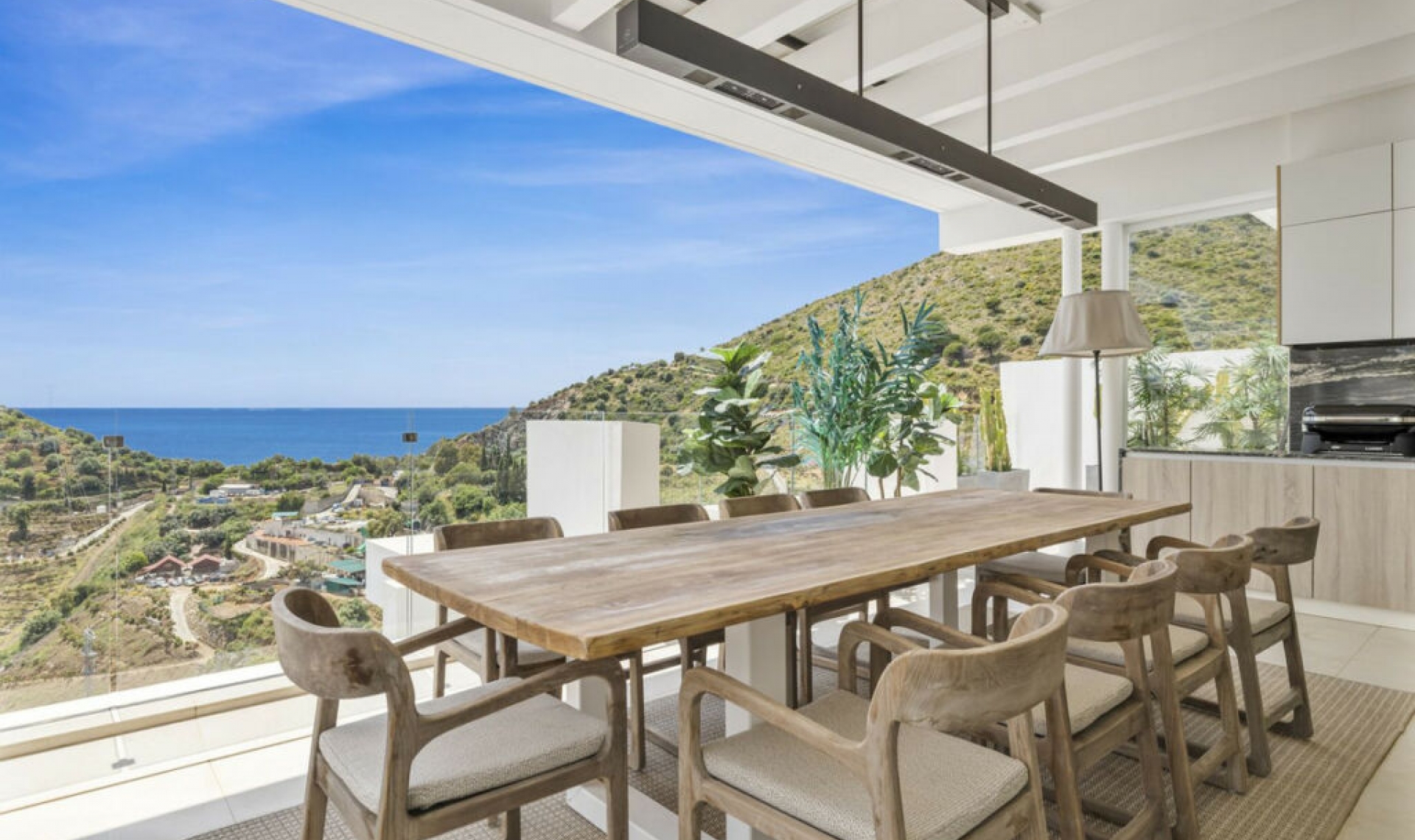 Resale - Apartment -
Ojén