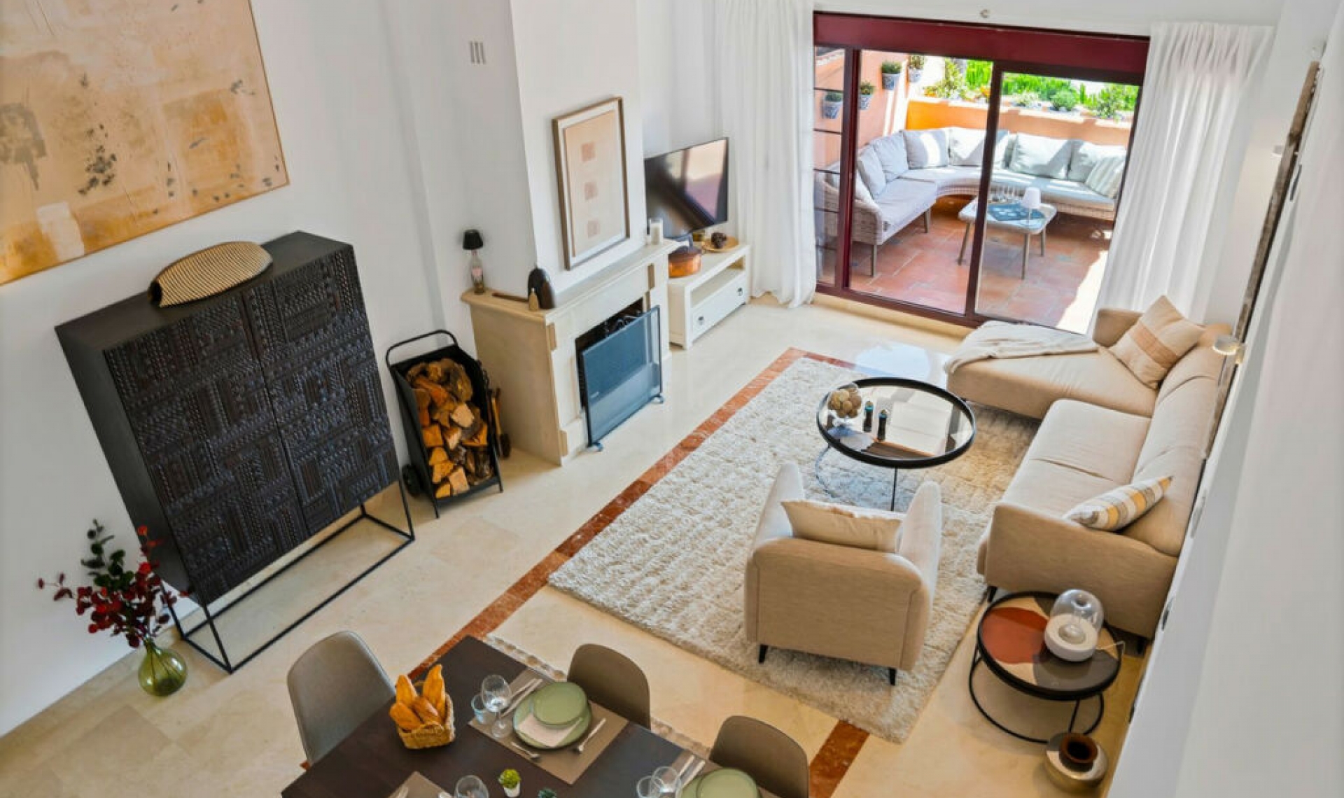 Resale - Apartment -
Ojén