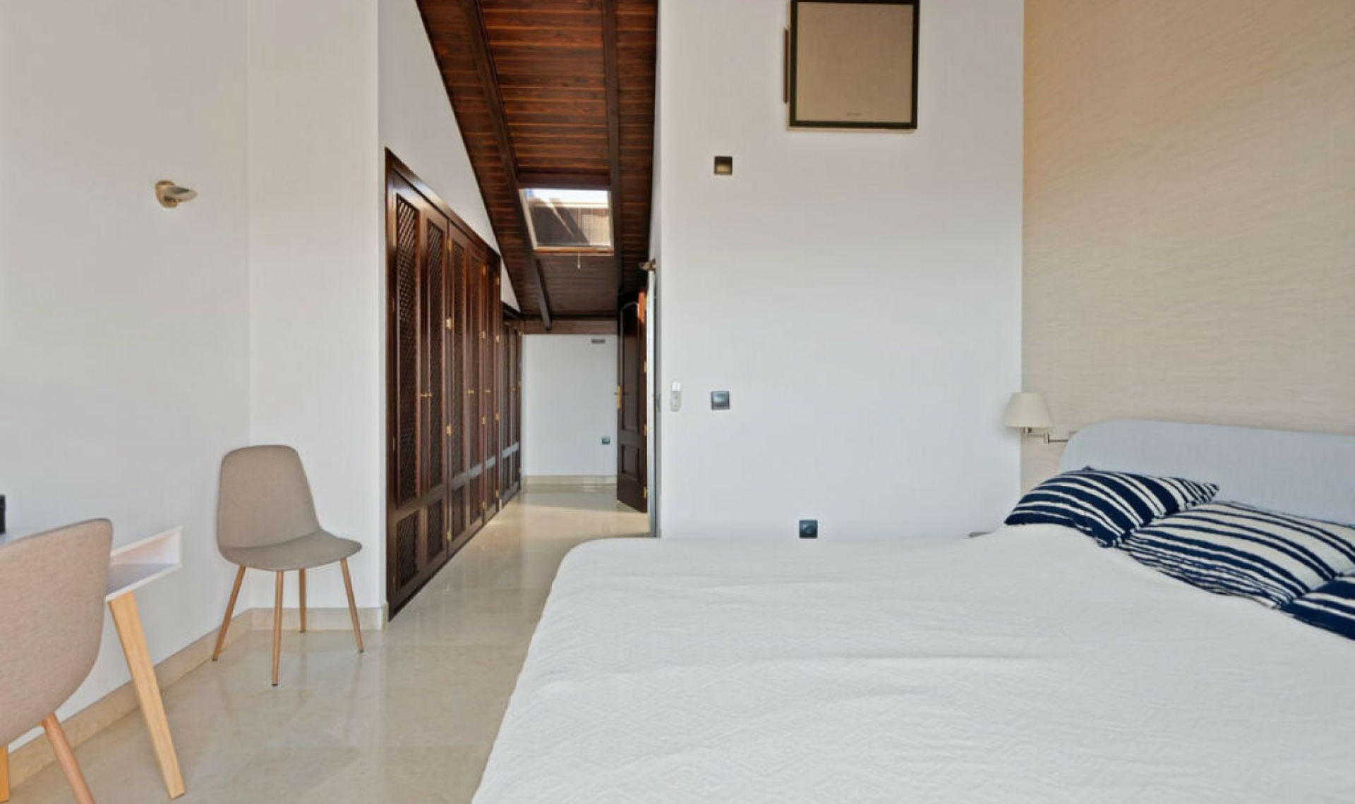 Resale - Apartment -
Ojén