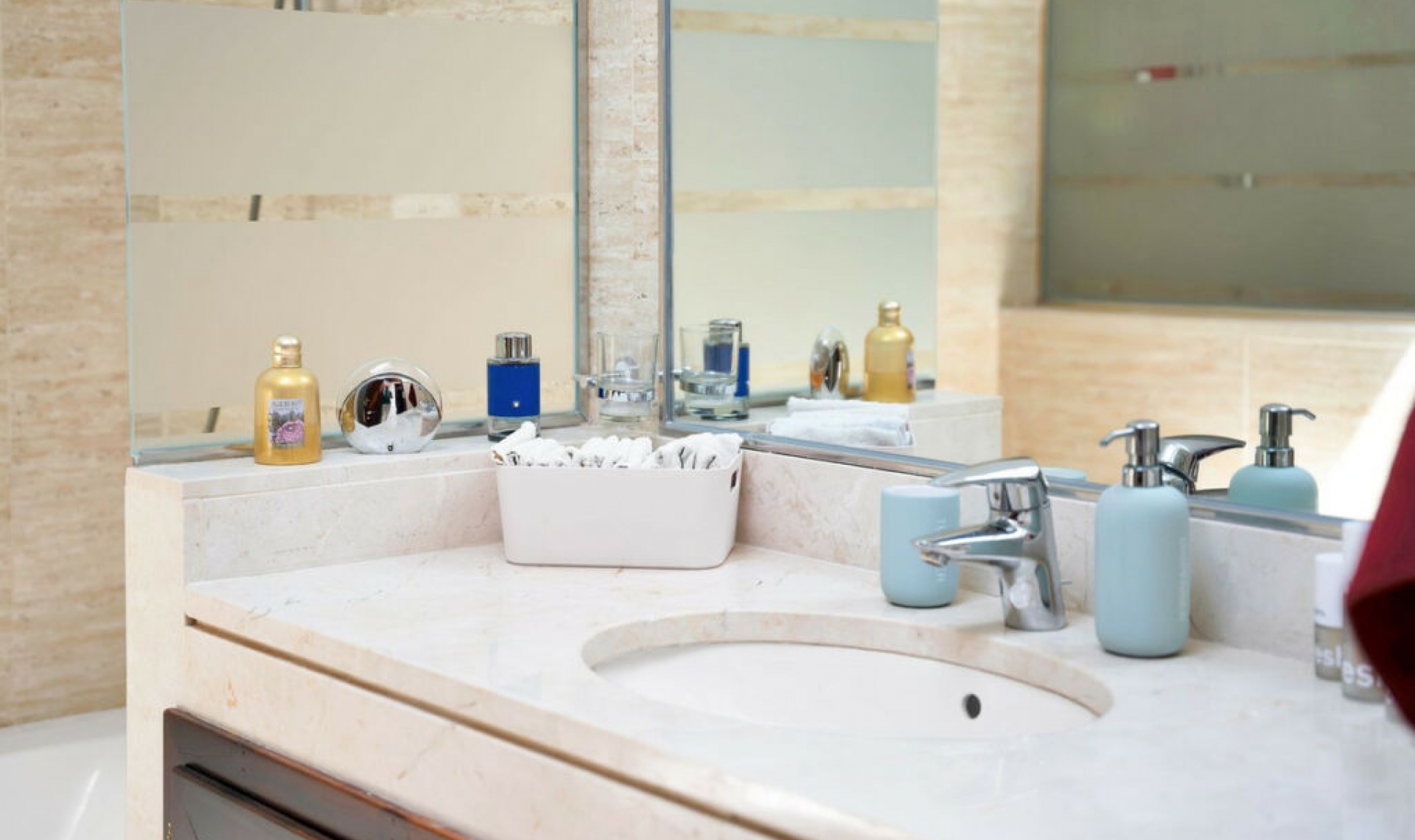 Resale - Apartment -
Ojén