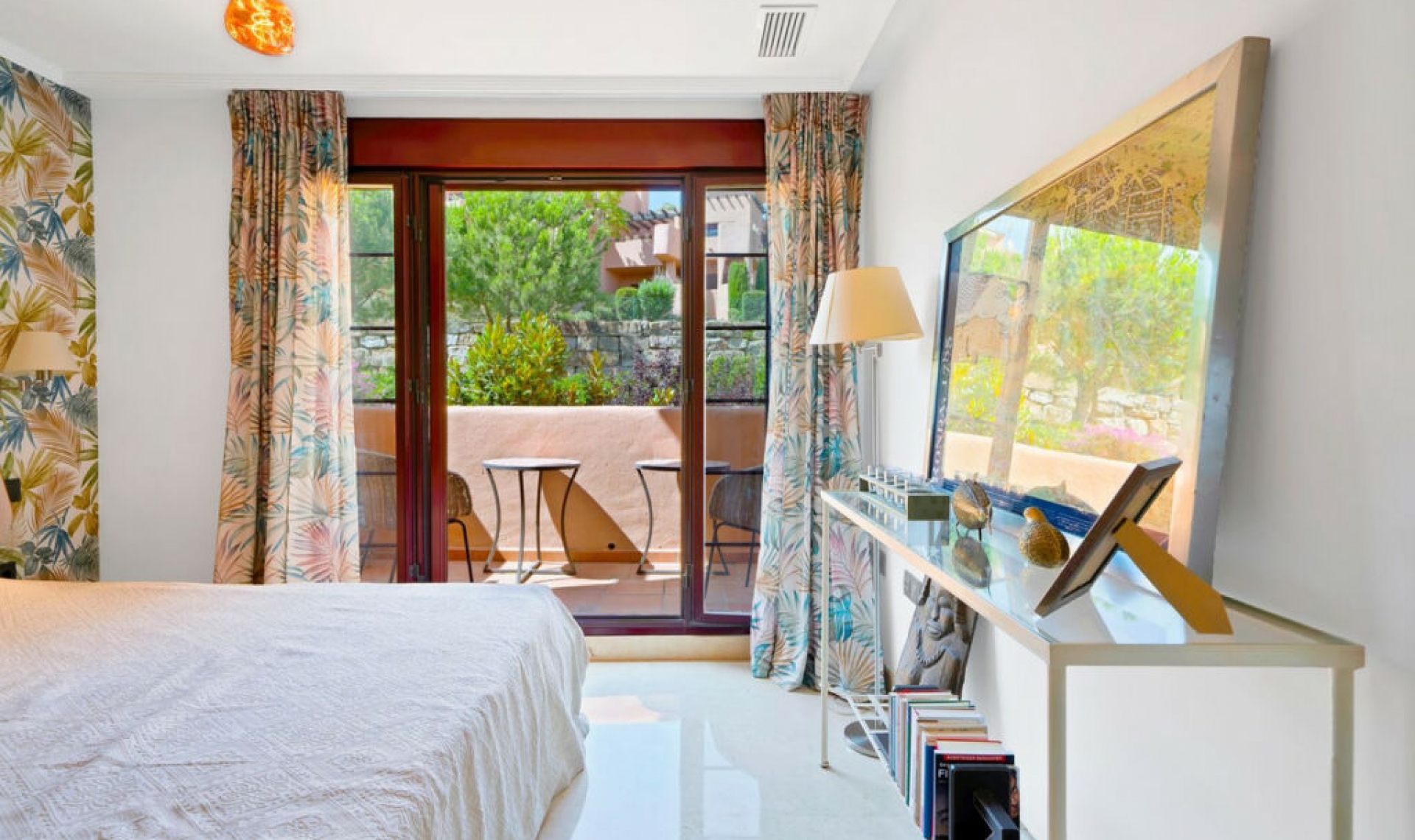 Resale - Apartment -
Ojén