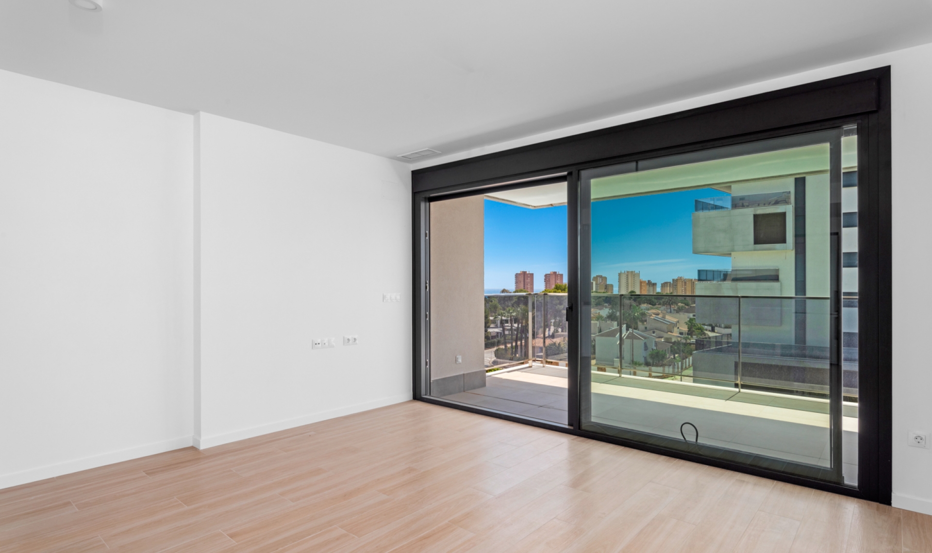 Resale - Apartment -
Orihuela Costa - Campoamor