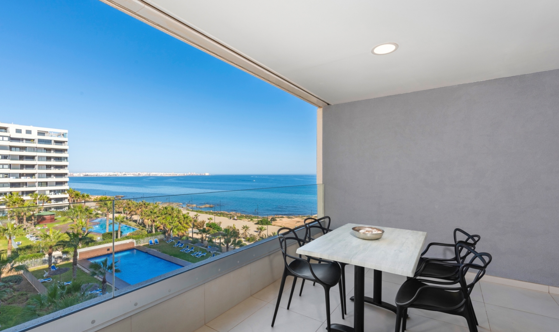 Resale - Apartment -
Orihuela Costa - Punta Prima
