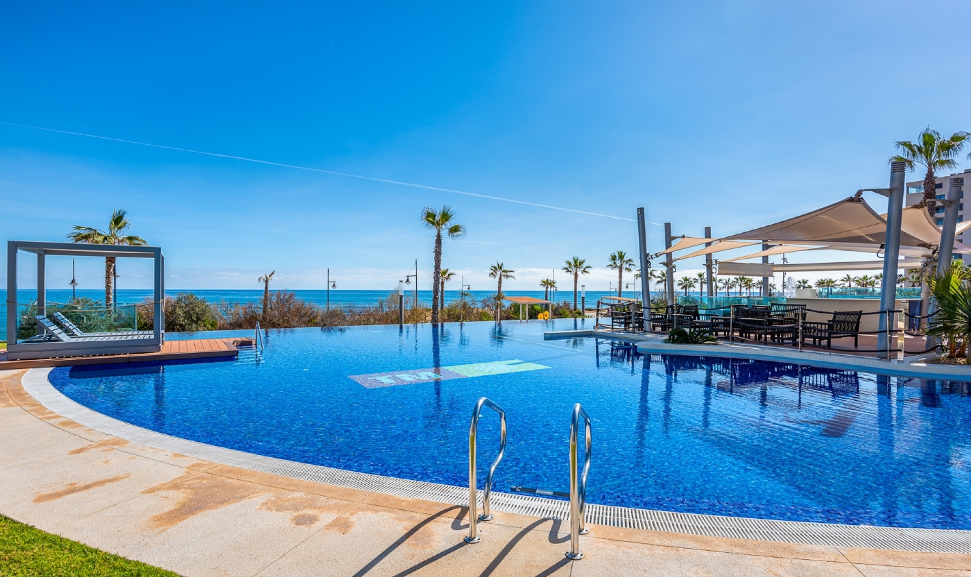 Resale - Apartment -
Orihuela Costa - Punta Prima