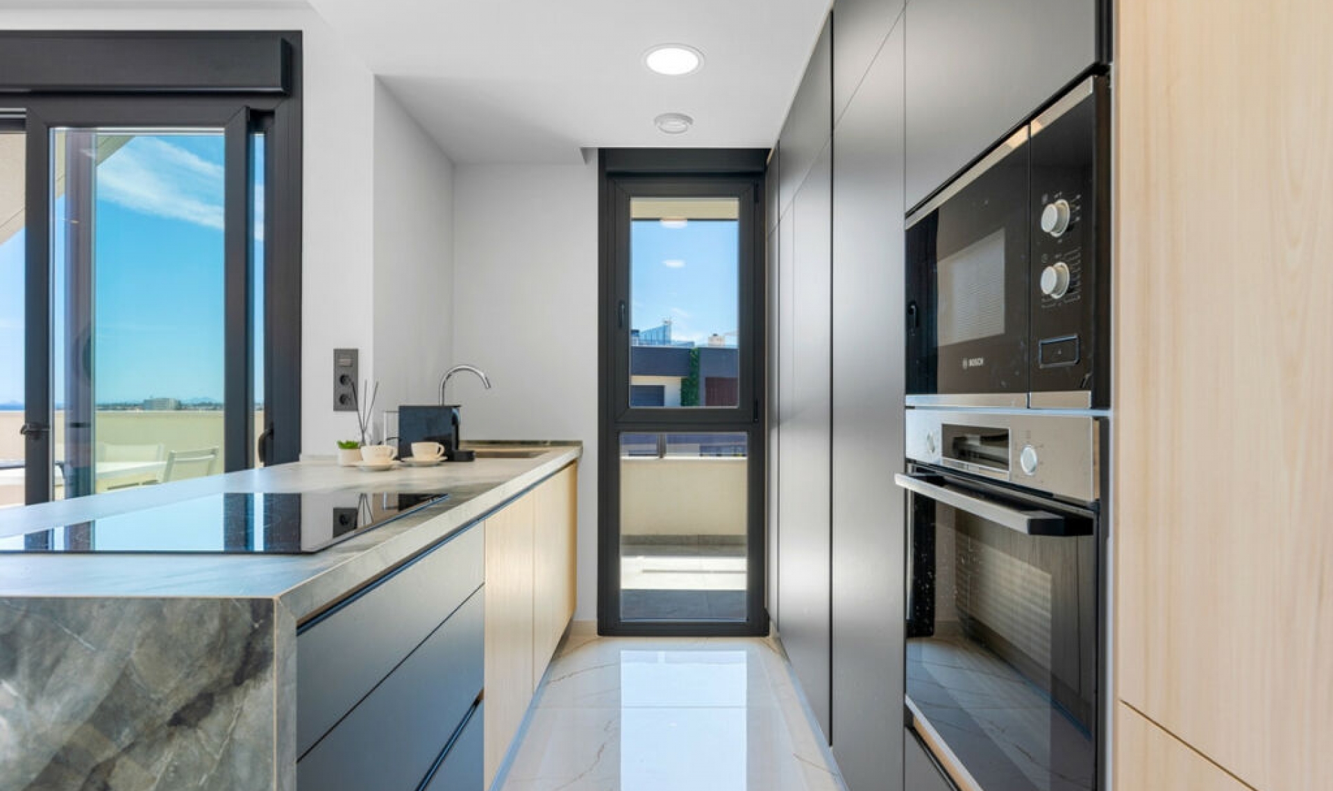 Resale - Apartment -
Orihuela Costa