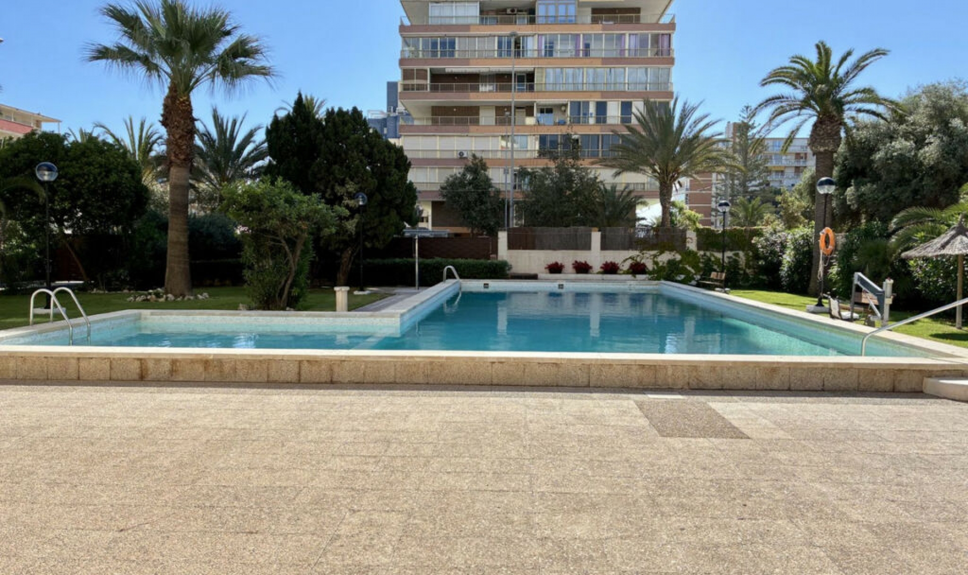 Resale - Apartment -
Playa de San Juan