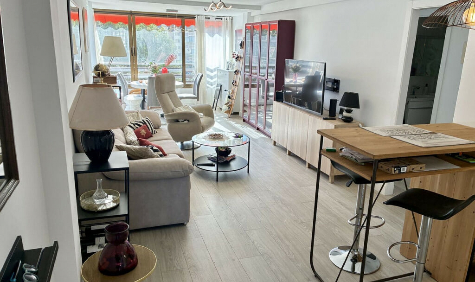 Resale - Apartment -
Playa de San Juan