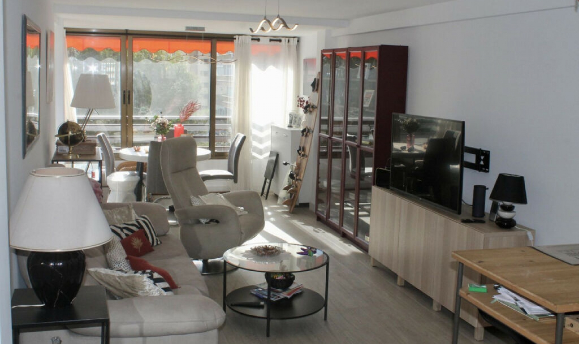 Resale - Apartment -
Playa de San Juan