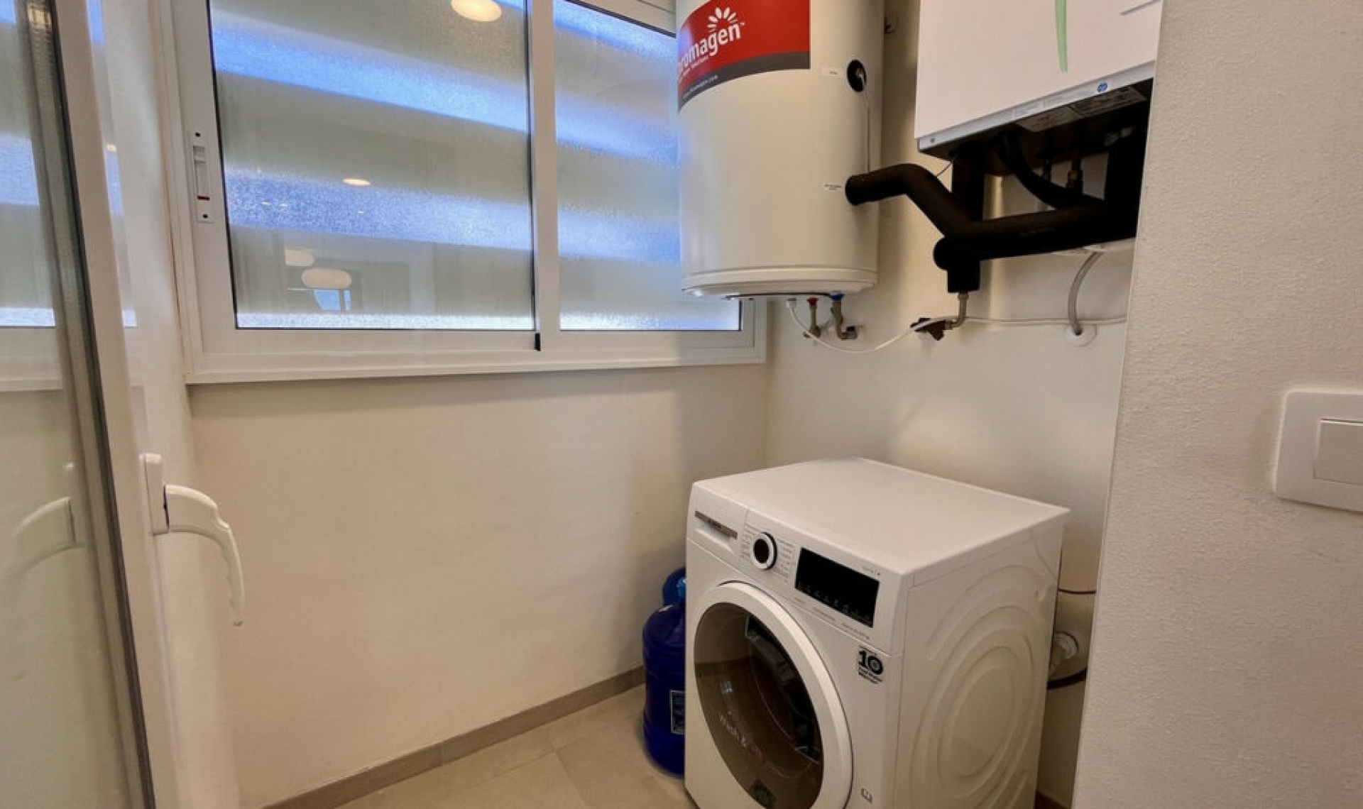 Resale - Apartment -
Playa Flamenca