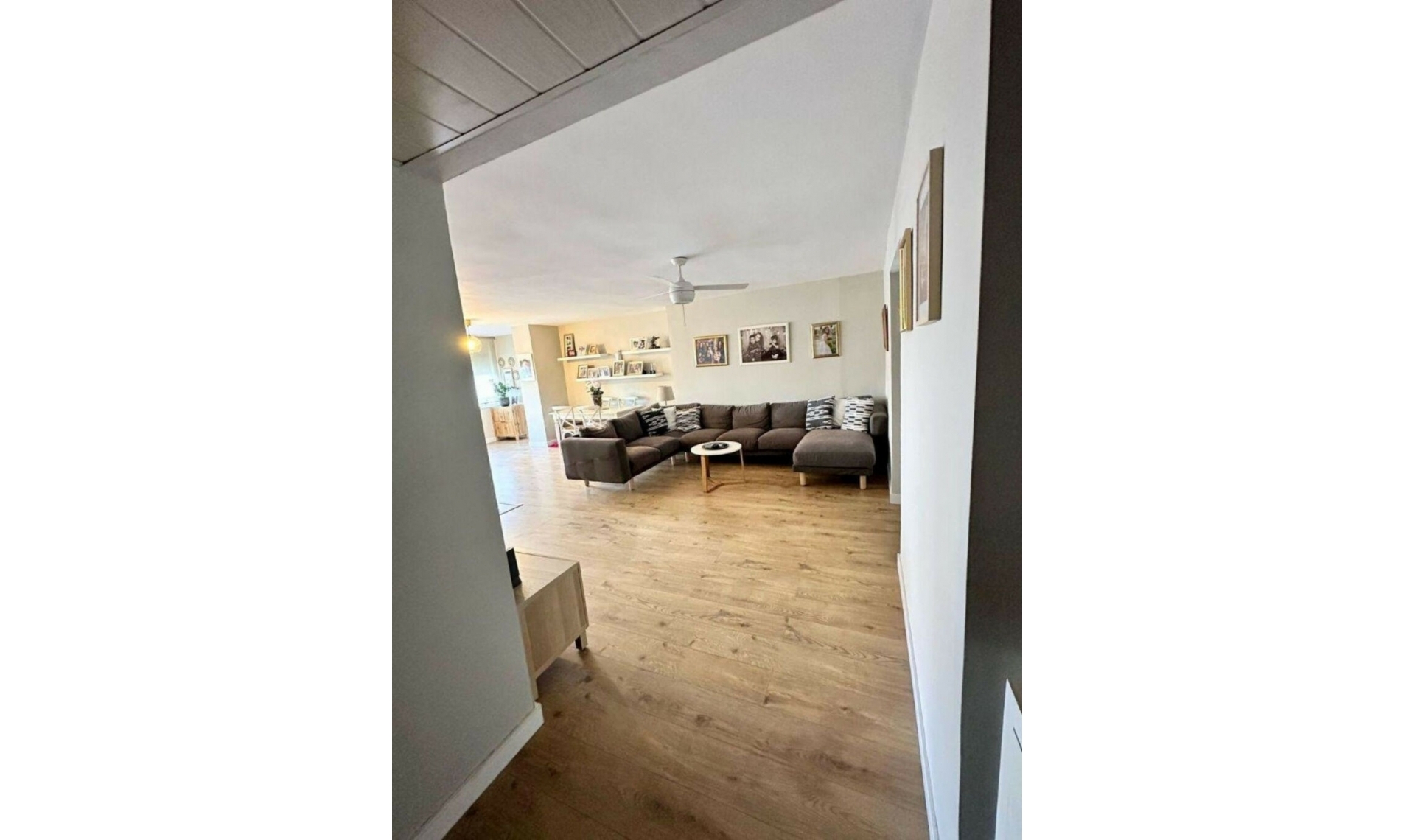 Resale - Apartment -
Playamar